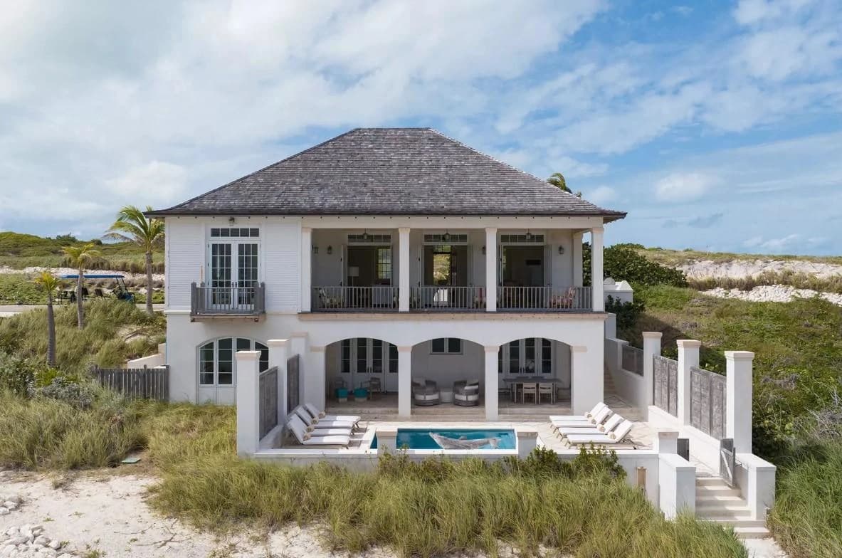 TIDECREST, AMBERGRIS CAY