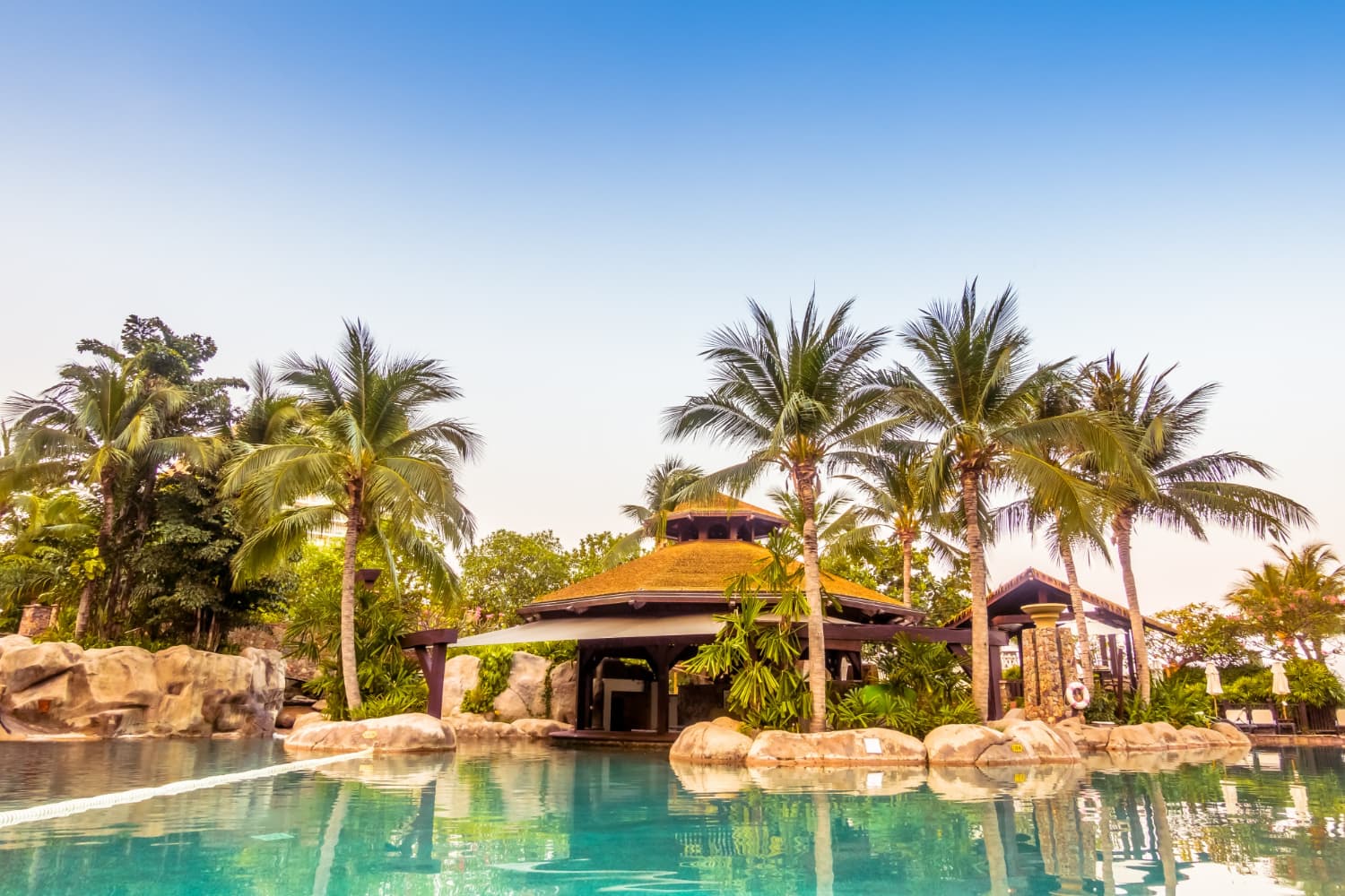Why Wealthy Americans Buy Second Homes for Investment?