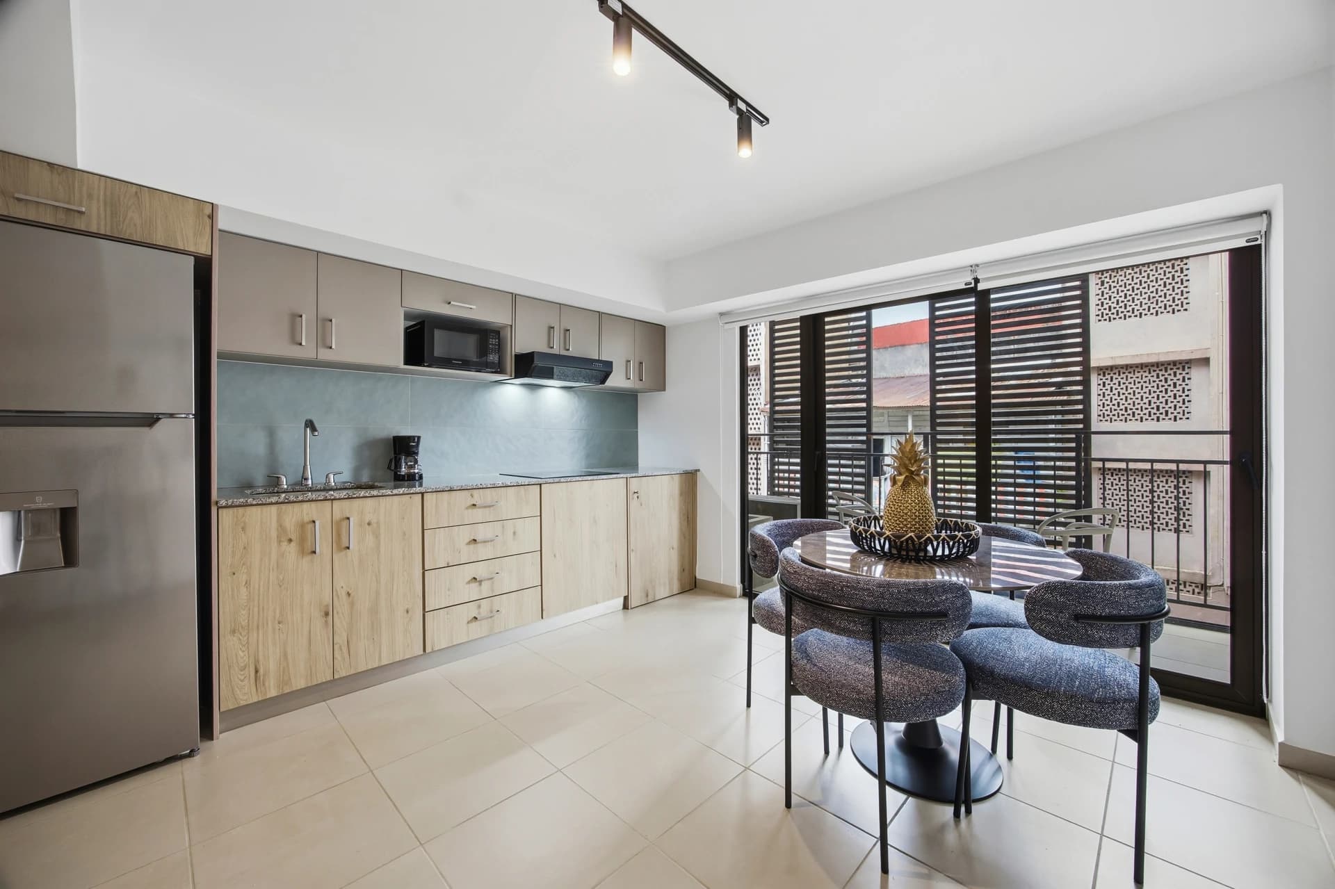 SANTA TERESITA LIVING | A Modern Investment Opportunity in Santa Ana - photo 8