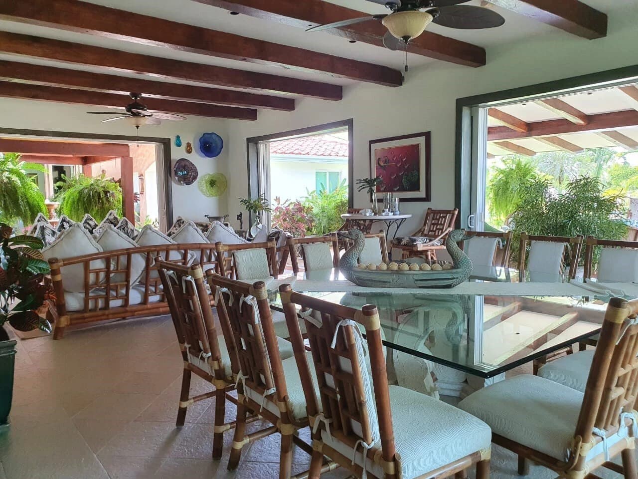 Seafront Estate on 5,000 m2 in Buenaventura - photo 4