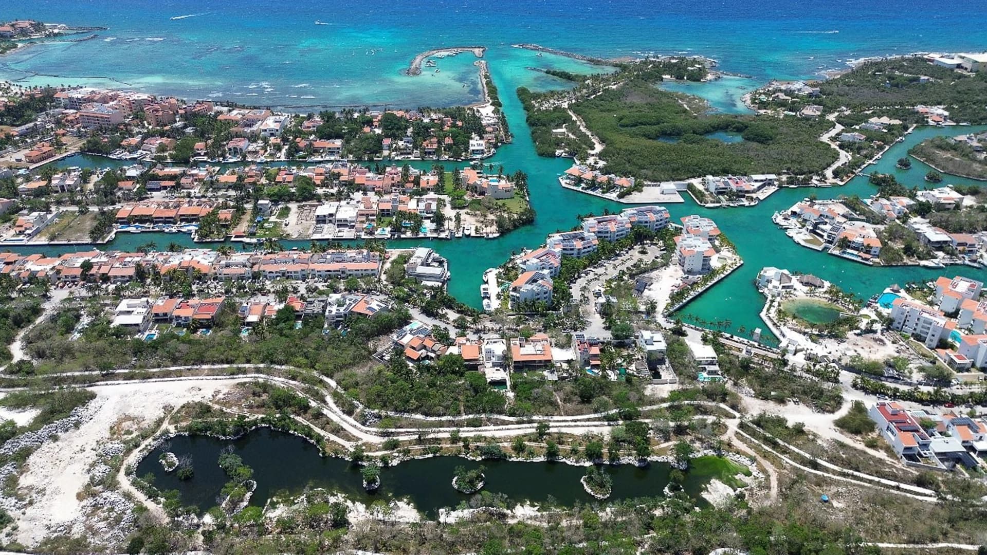 Gran Peninsula 4 Bedroom waterfront Condo - photo 11