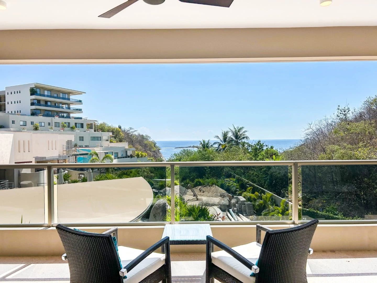 Cosmo 11 – 2 Bedroom Oceanview Condo - photo 2