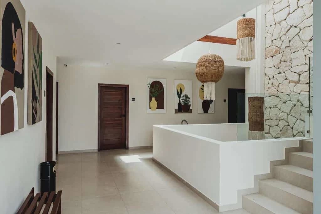 Coco Beach 25 Room Hotel - photo 14