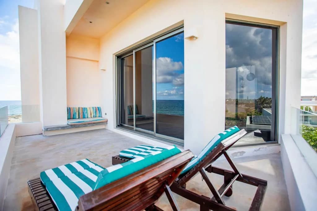 Fantasea 9 – 8 Bedroom Beachfront Villa - photo 24