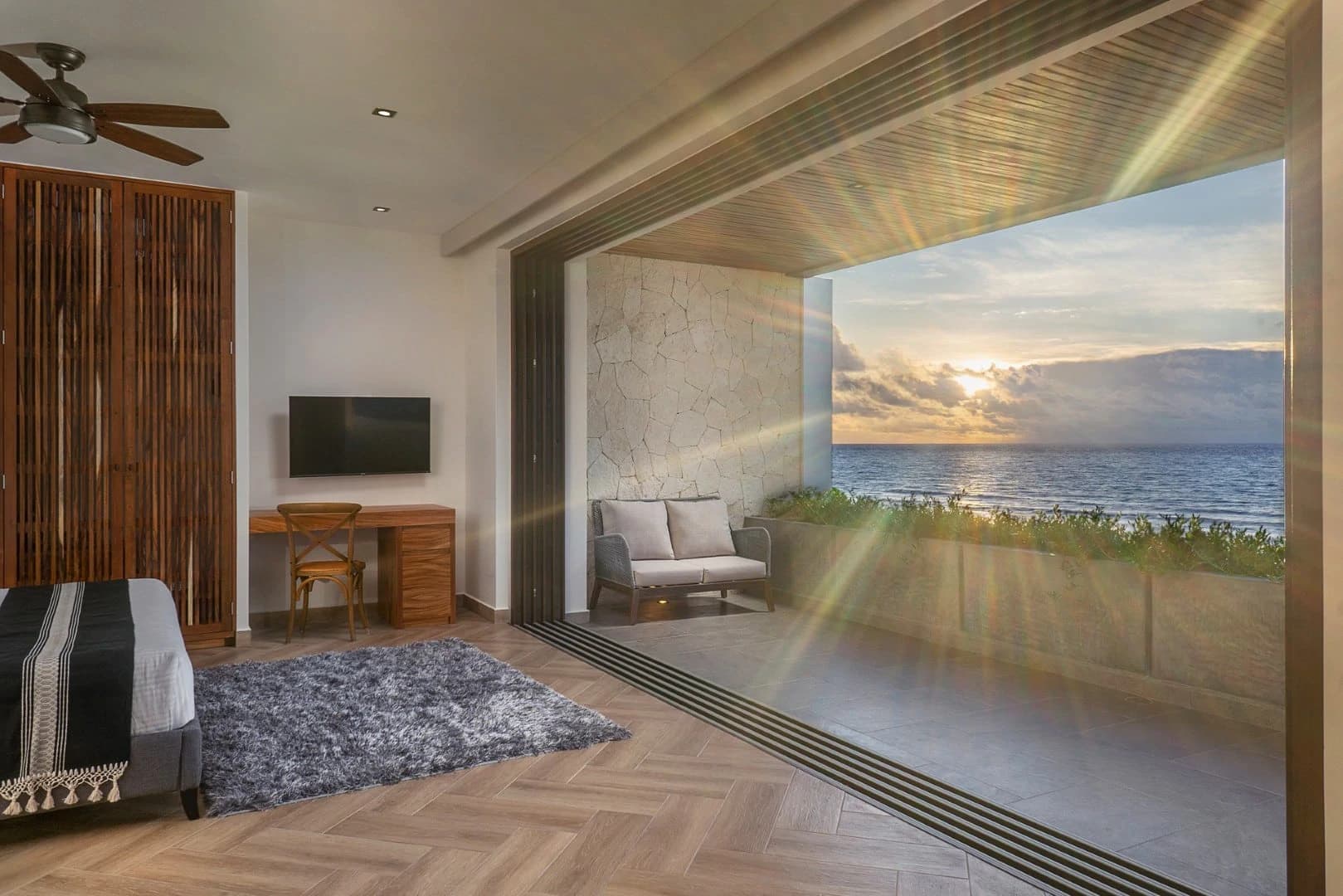 Casa Alina 4 Bedroom Beachfront Home - photo 31
