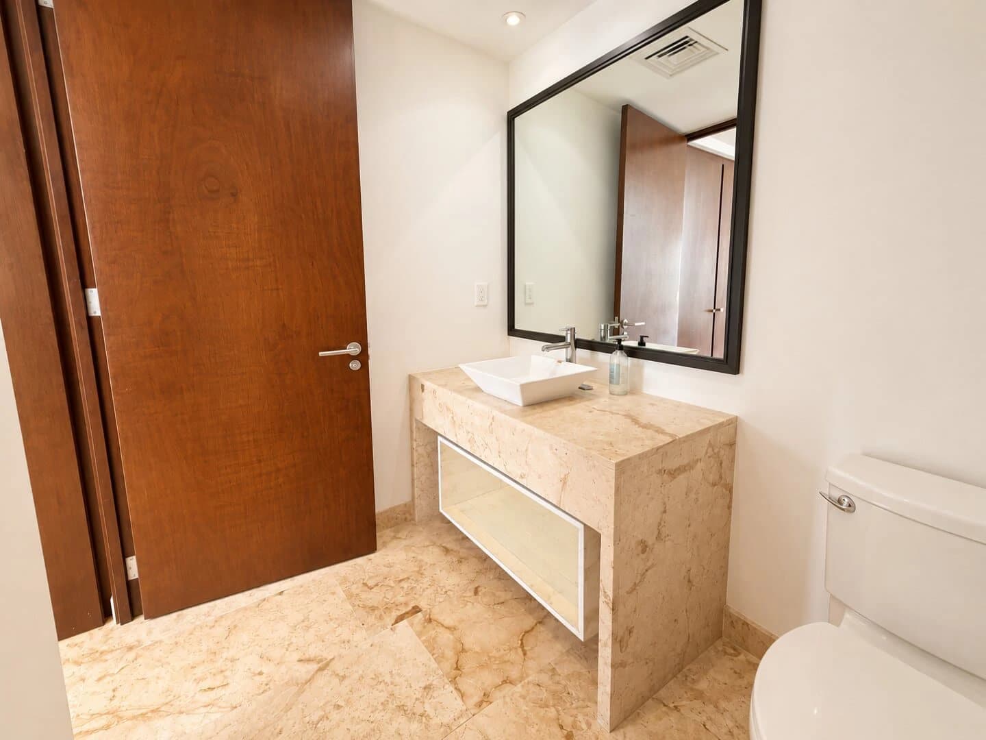 Ikal Living 3 Bedroom Penthouse - photo 30