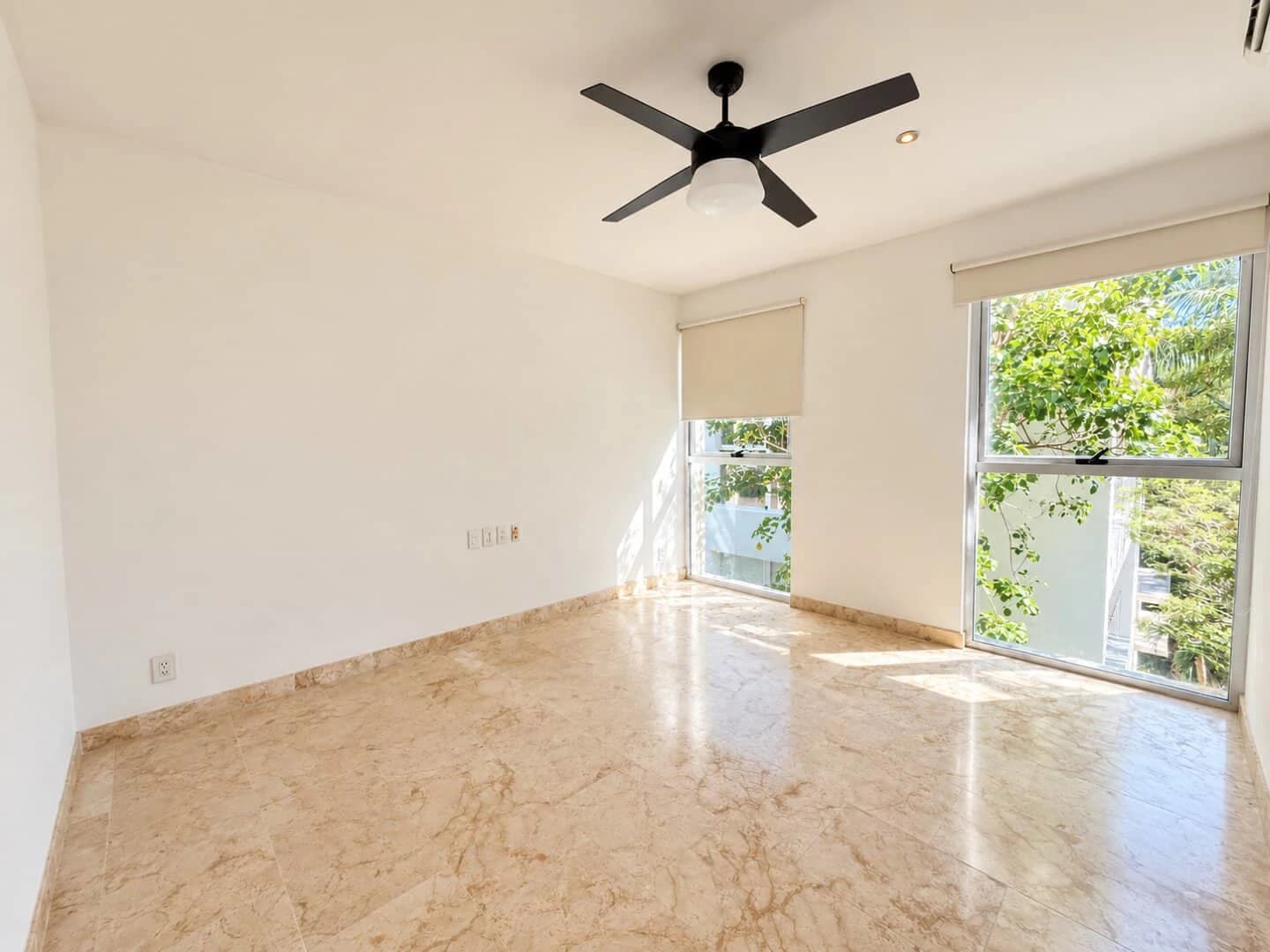 Ikal Living 3 Bedroom Penthouse - photo 26