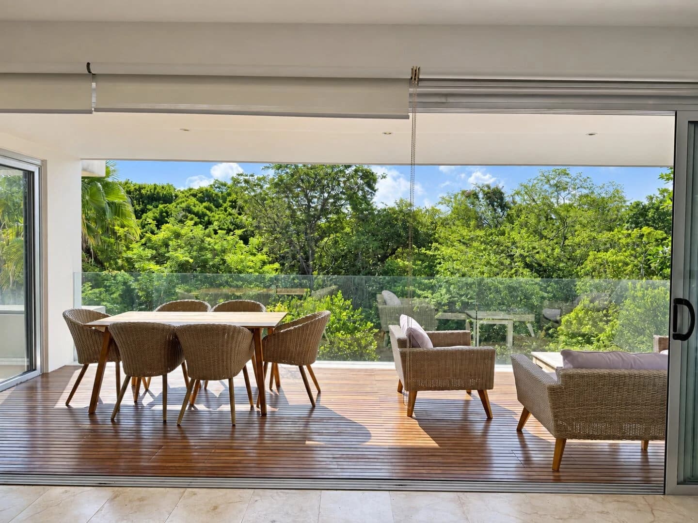 Ikal Living 3 Bedroom Penthouse - photo 3