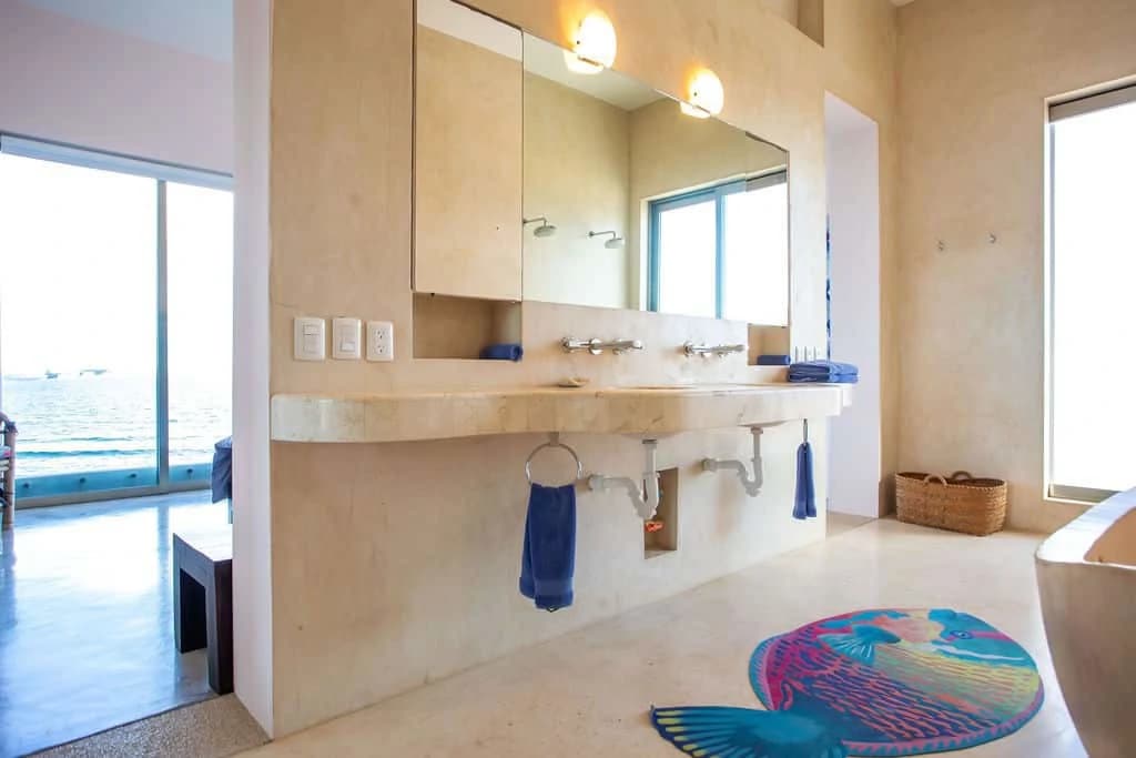 Fantasea 9 – 8 Bedroom Beachfront Villa - photo 50