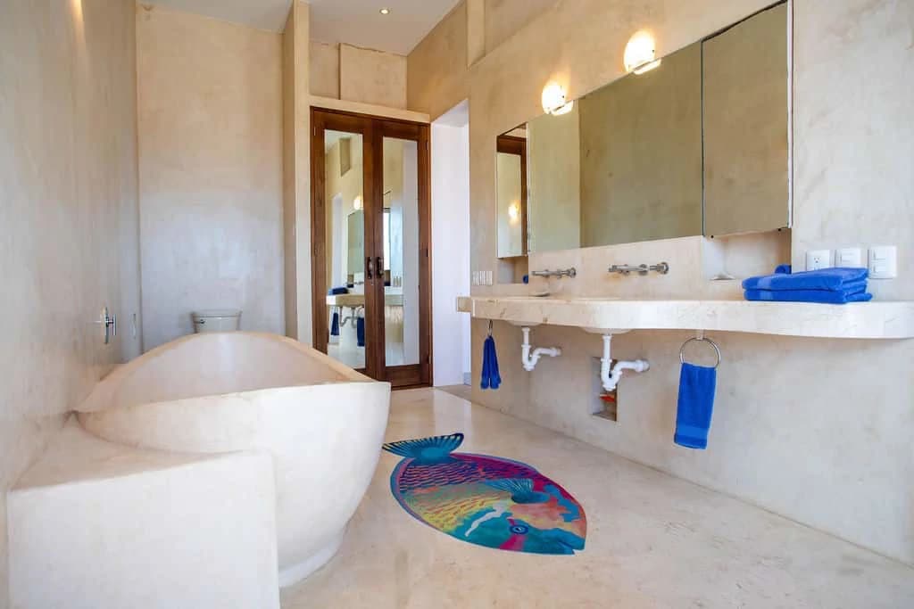 Fantasea 9 – 8 Bedroom Beachfront Villa - photo 5