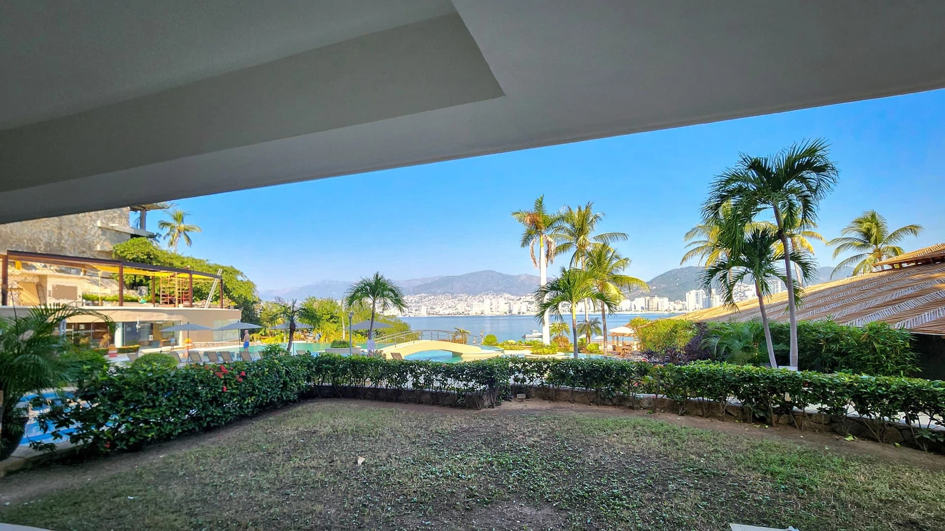 Villa Alejandra 3 Bedroom Oceanview Condo - photo 12