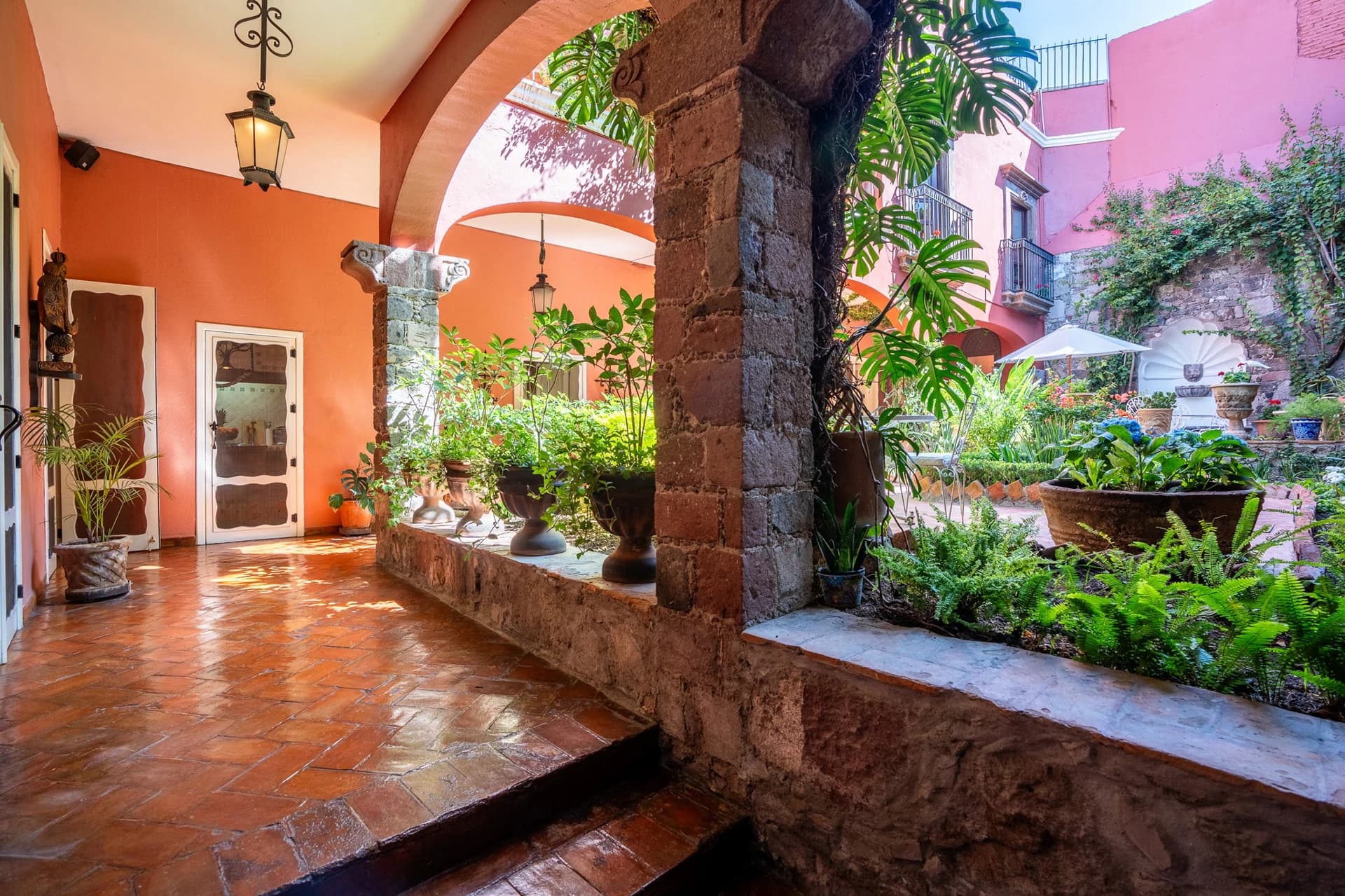 Casa Carolina 3 Bedroom Historic Home - photo 17