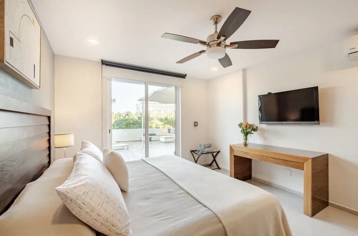 Amara 2 Bedroom Beachfront Condo - photo 7