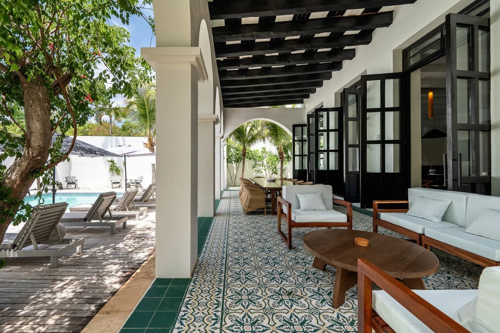 Rae’s Villa - photo 37
