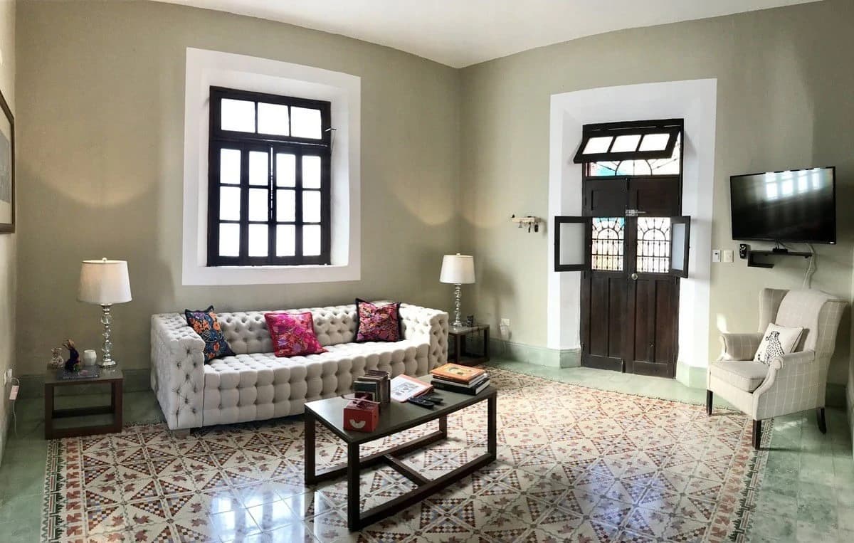 Barrio De Santiago 4 Bedroom Villa - photo 36