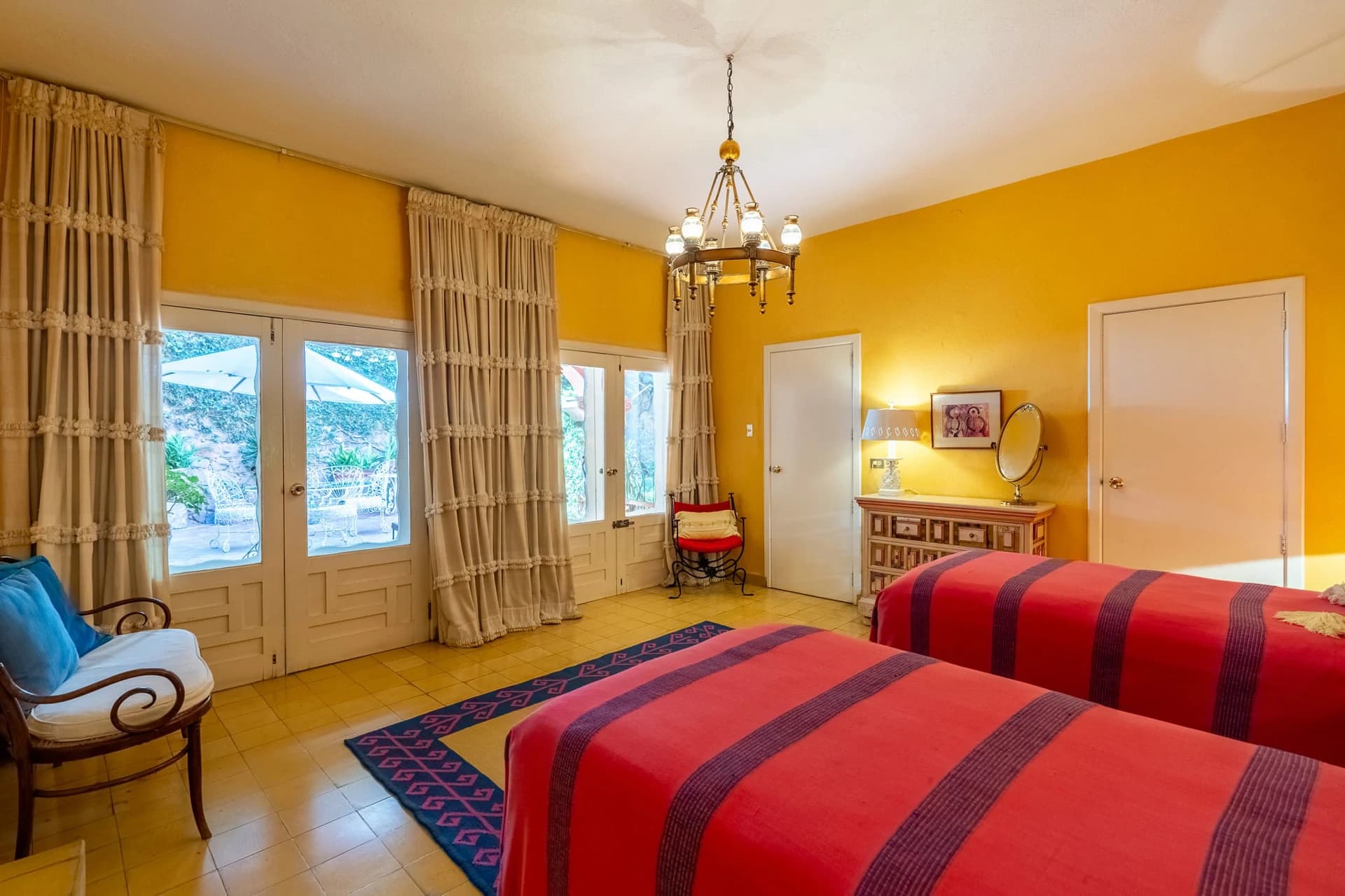 Casa Carolina 3 Bedroom Historic Home - photo 23