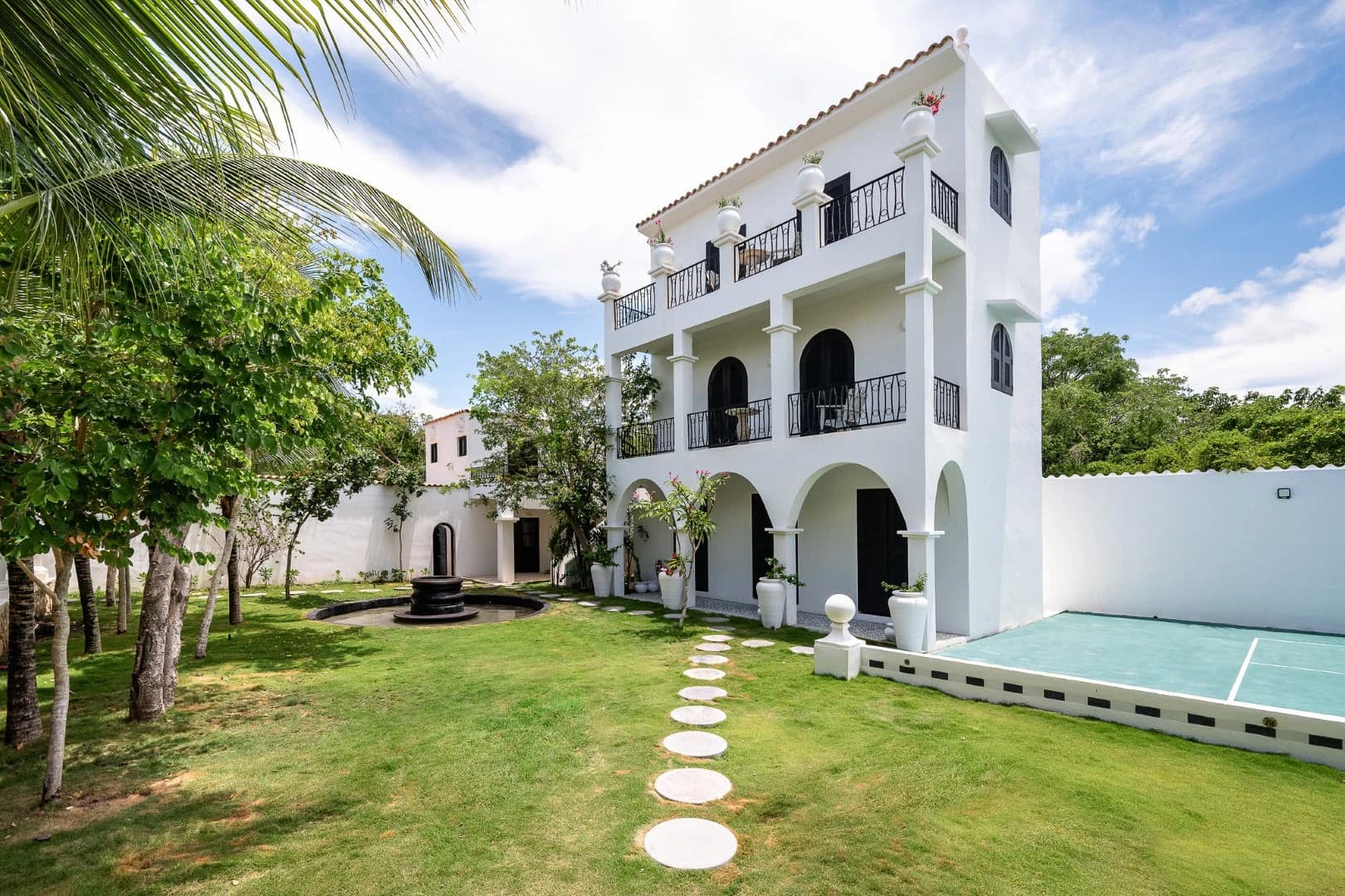Rae’s Villa - photo 33