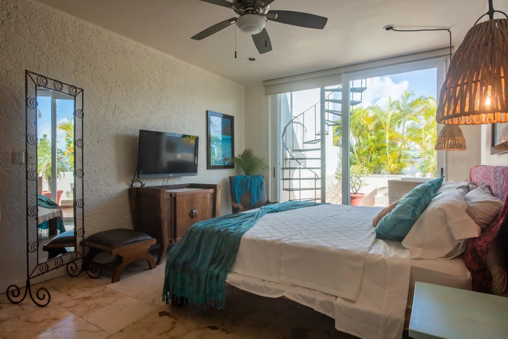 Bosque Los Aluxes 301 Penthouse - photo 4