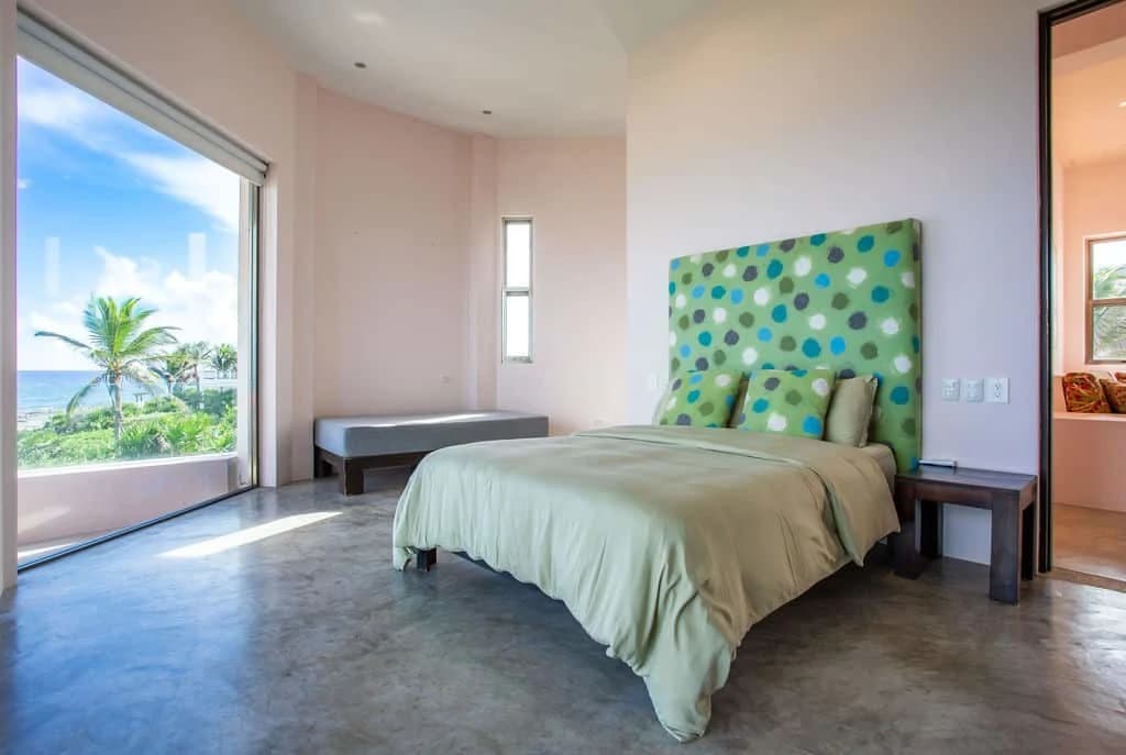 Fantasea 9 – 8 Bedroom Beachfront Villa - photo 46
