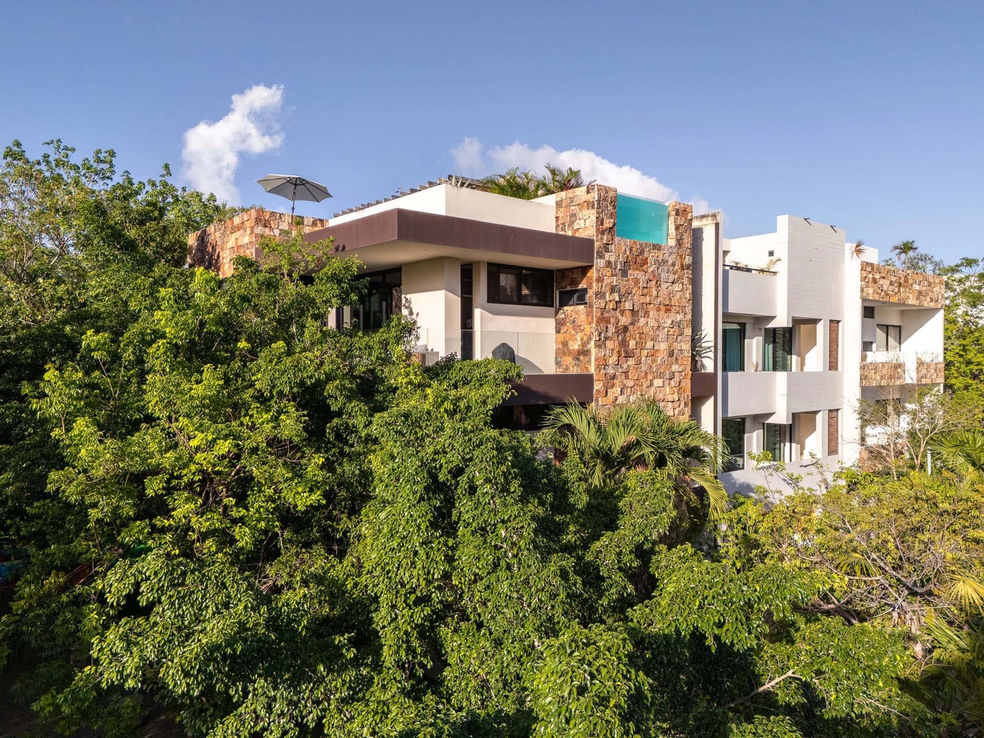 Multi-Unit: 3 Condos + Commercial Space - photo 8