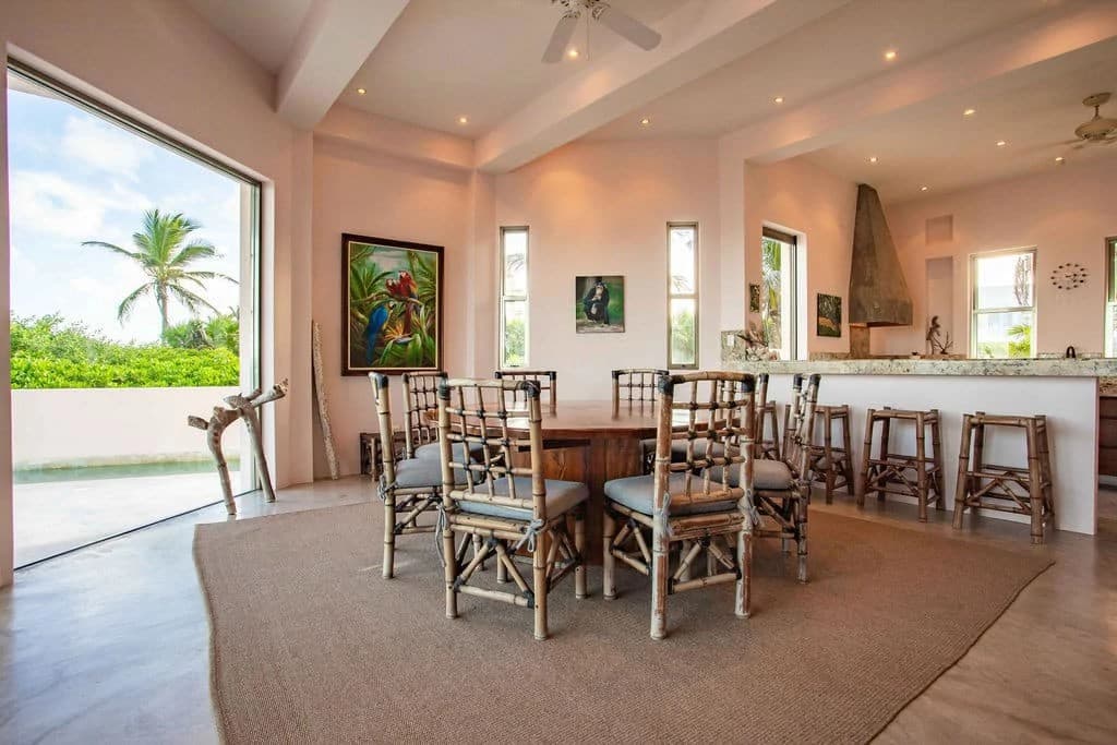 Fantasea 9 – 8 Bedroom Beachfront Villa - photo 35