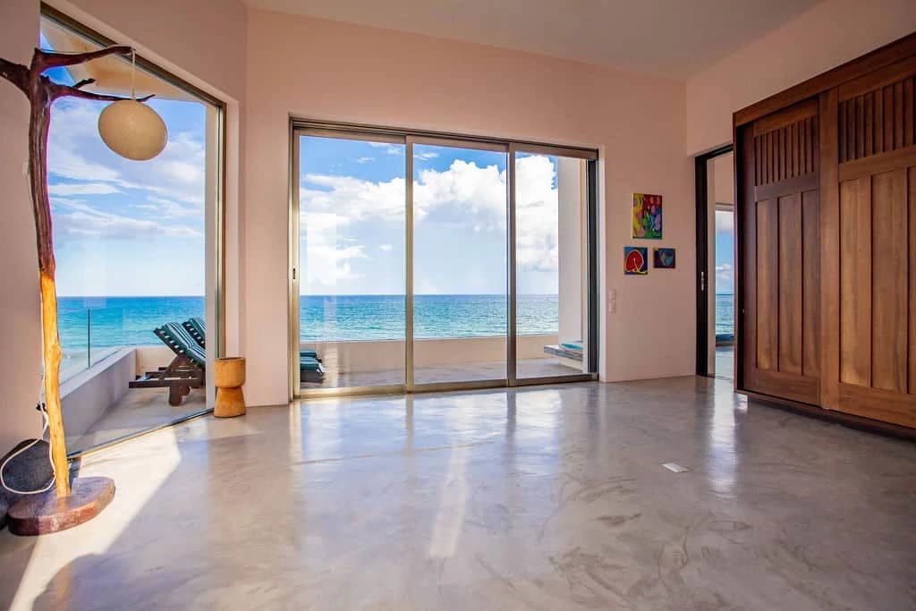 Fantasea 9 – 8 Bedroom Beachfront Villa - photo 33