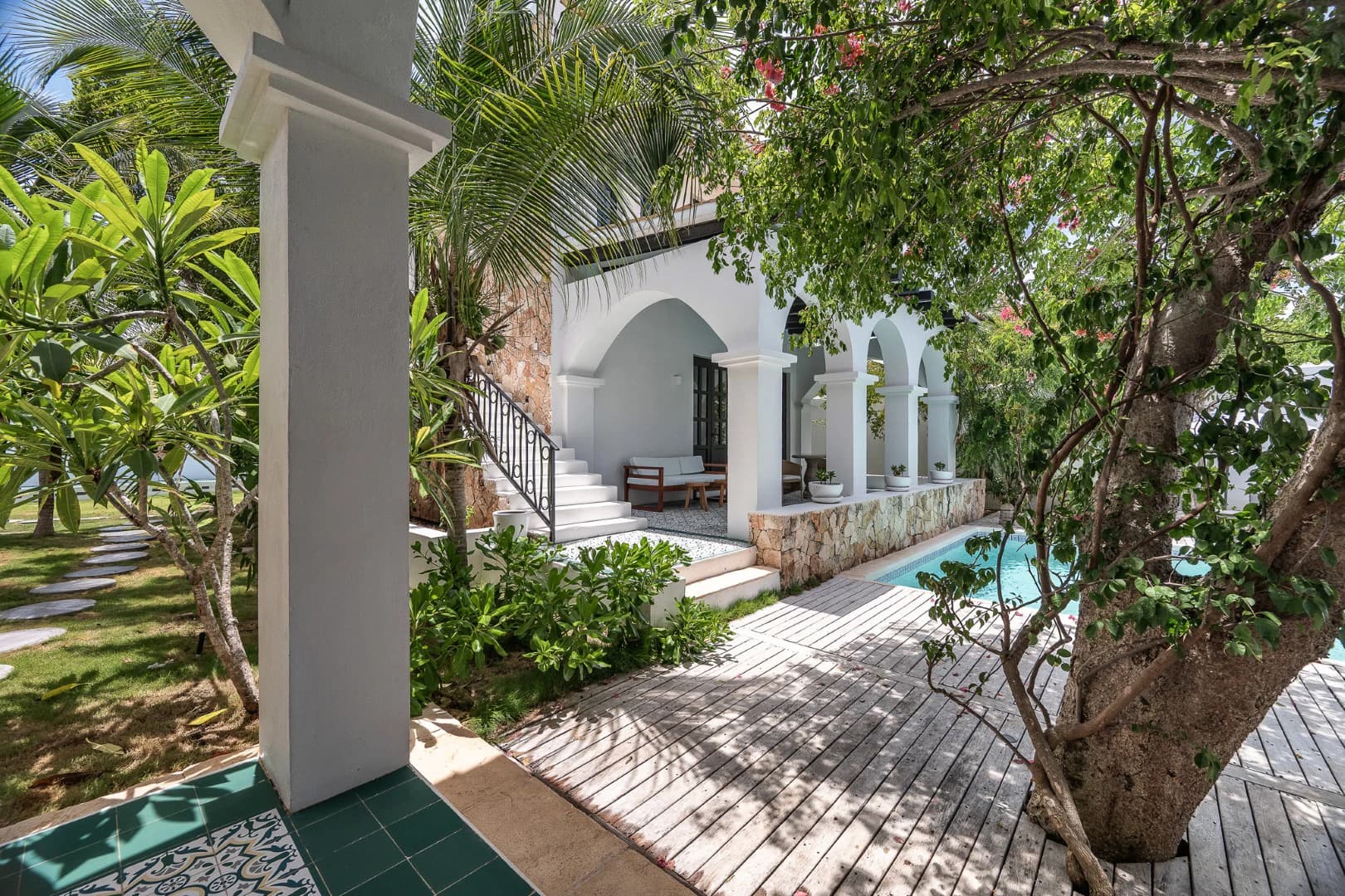 Rae’s Villa - photo 27