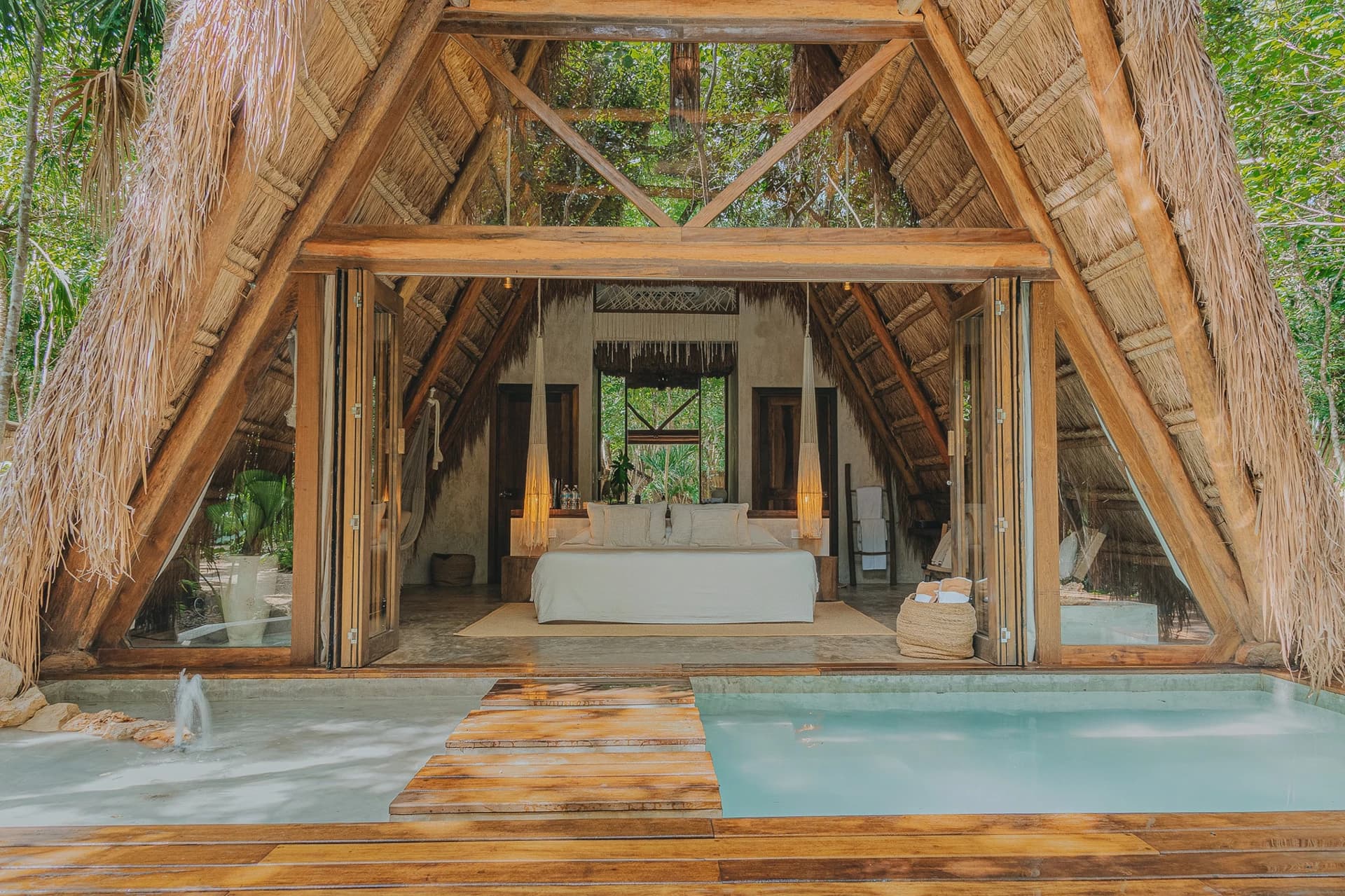 13-Room Lake Front Bacalar Hotel - photo 8