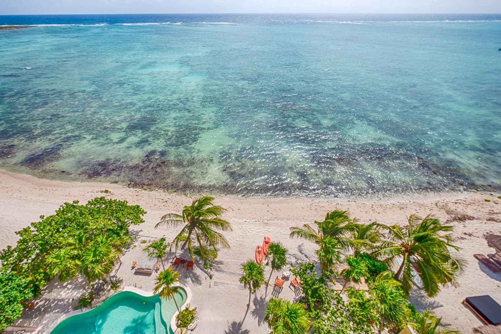 Kaoba 3 Bedroom Beachfront Penthouse - photo 24