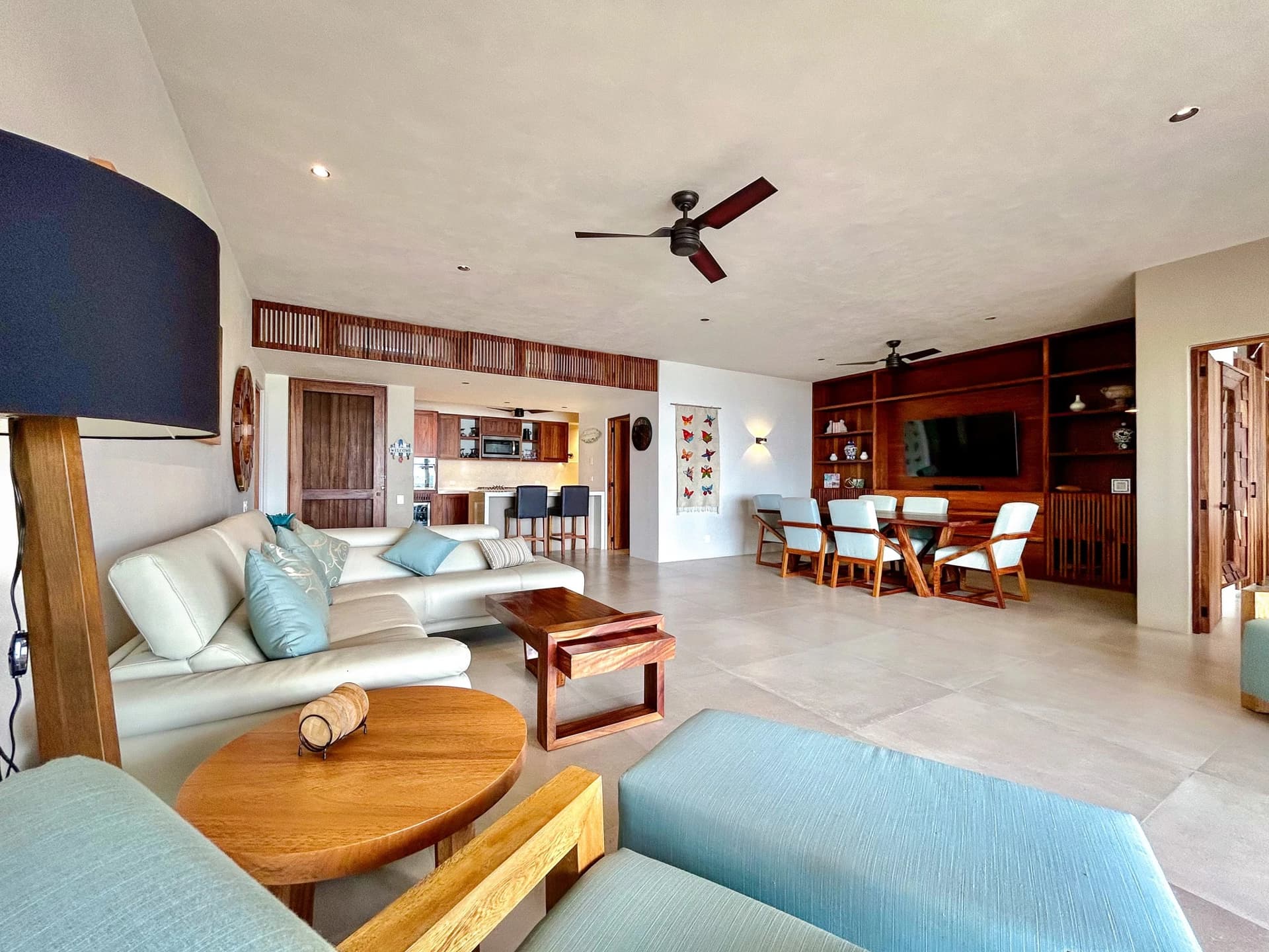 Amanecer 2 Bedroom Oceanview Penthouse - photo 2
