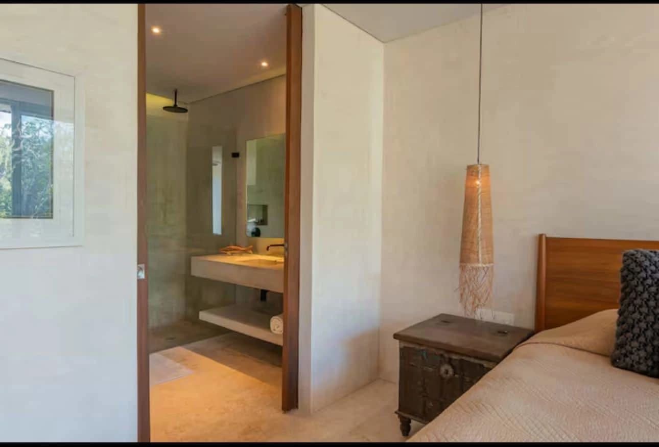 Sky Jungle 3 Bedroom Penthouse - photo 16