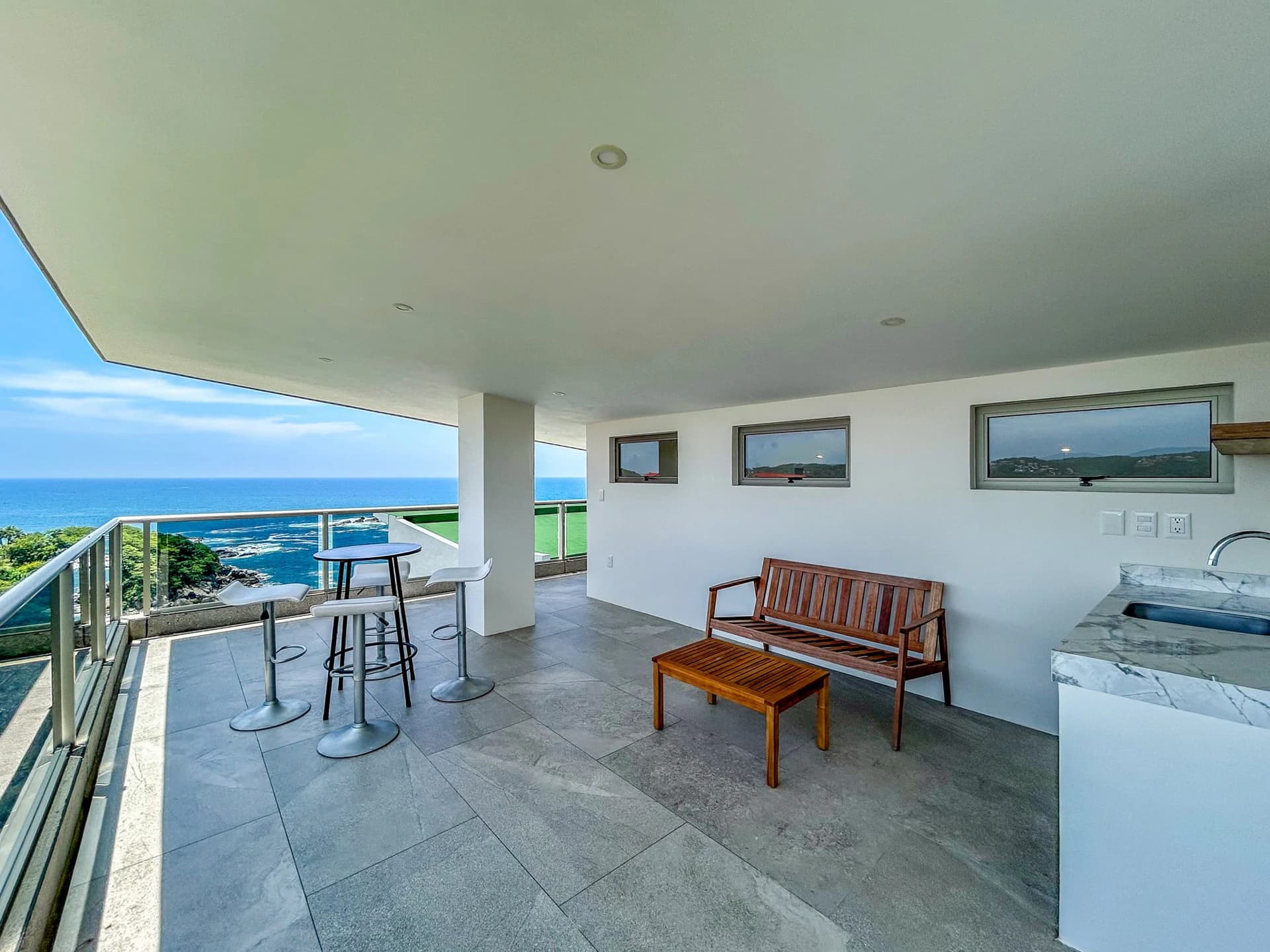 Cosmo 2 Bedroom Ocean View Penthouse - photo 18
