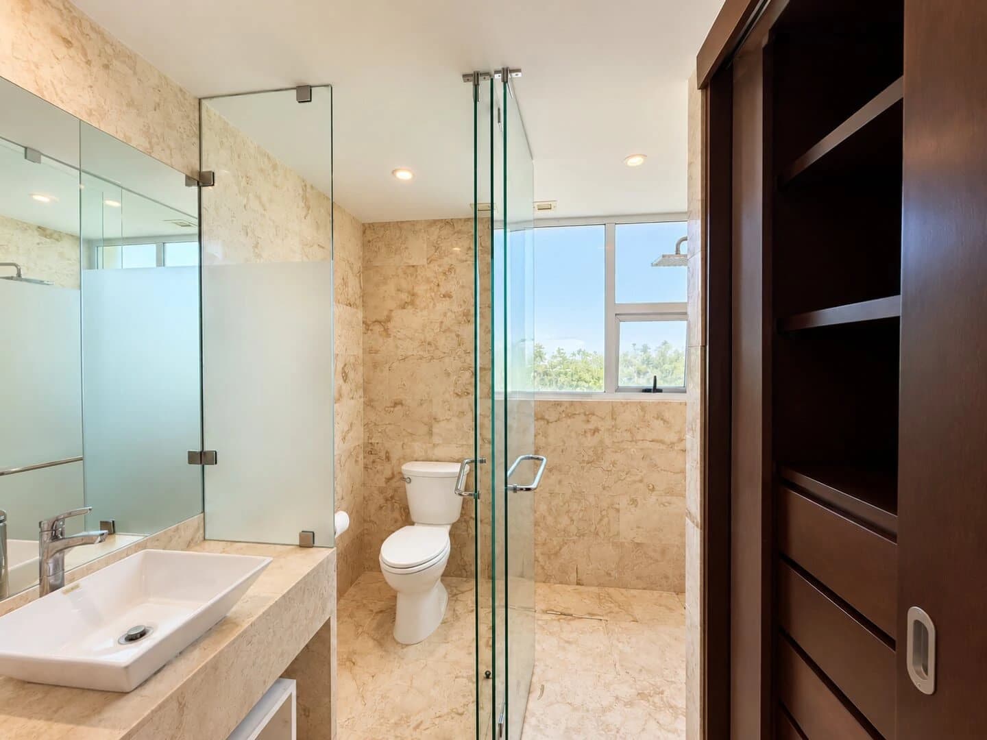 Ikal Living 3 Bedroom Penthouse - photo 25