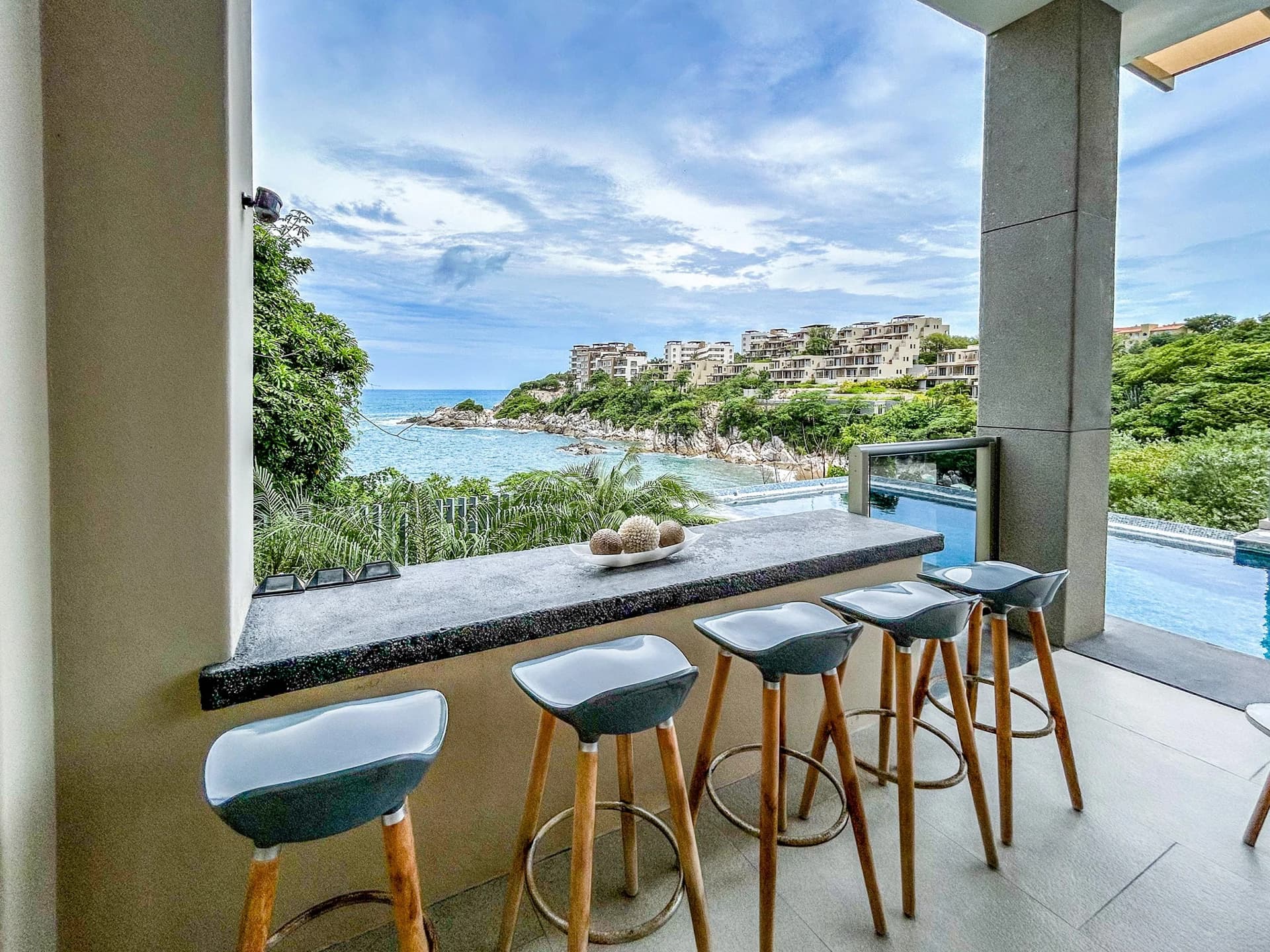 Villa Montecarlo 4 Bedroom Oceanfront Home - photo 21