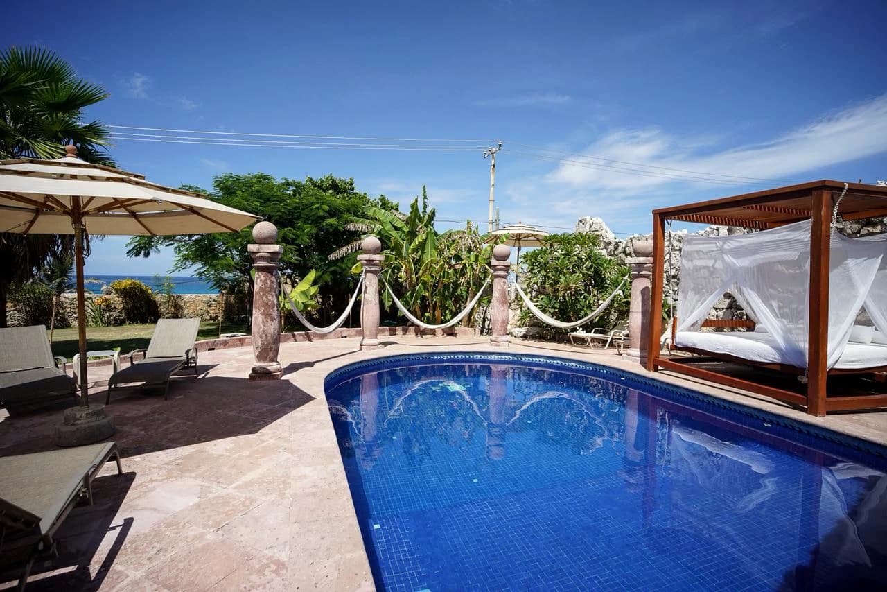 Casa de las Cúpulas 6 Bedroom Ocean View Villa - photo 4