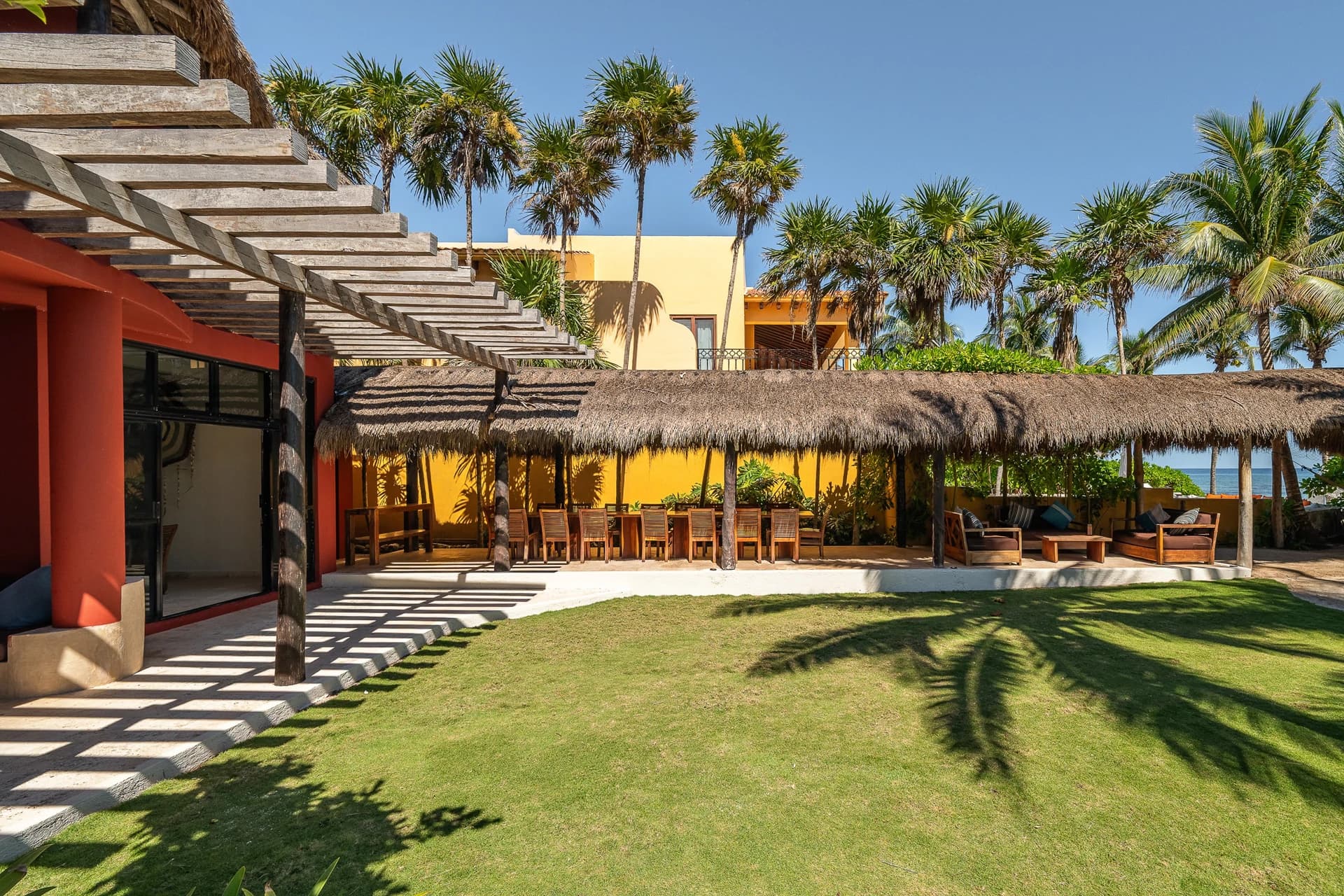 Jade Bay 8 – 8 Bedroom Beachfront Villa - photo 11