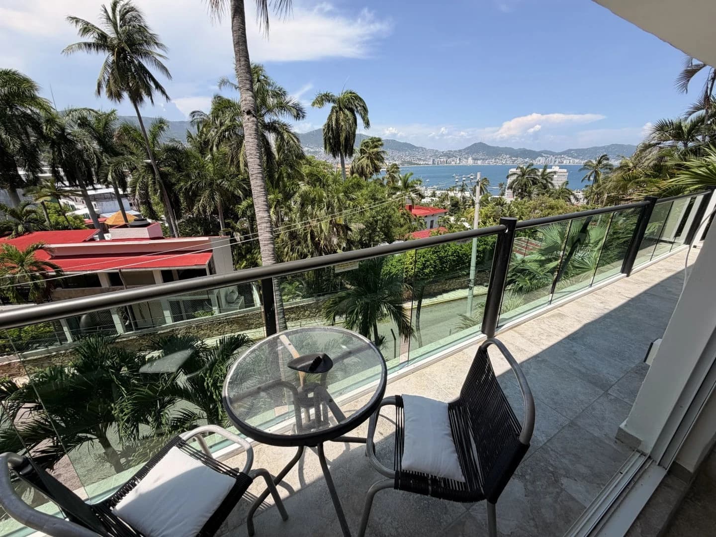 Casa Breizh 8-Bedroom Multi-Unit Oceanview Property - photo 21
