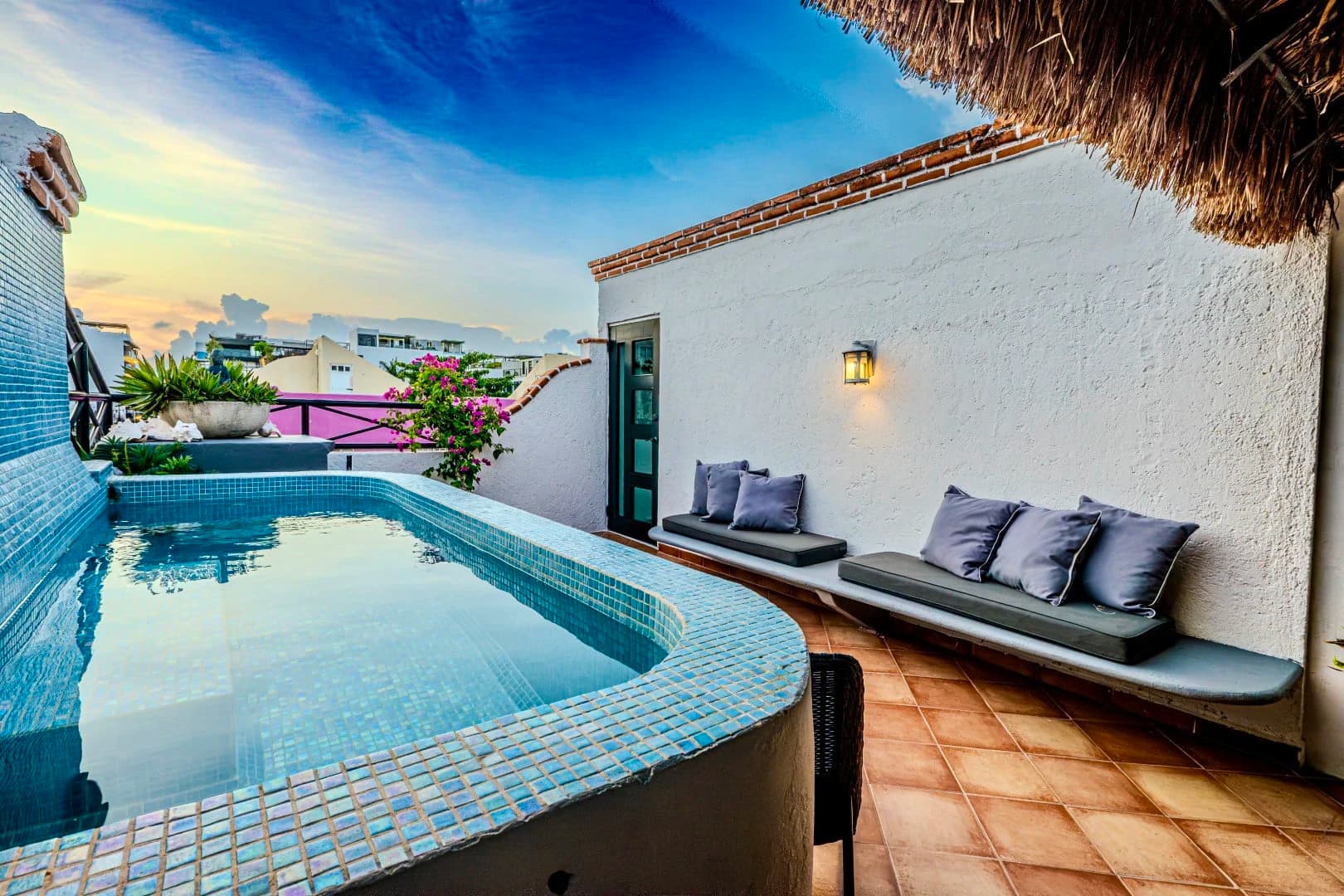La Estancia 3 Bedroom Penthouse - photo 1