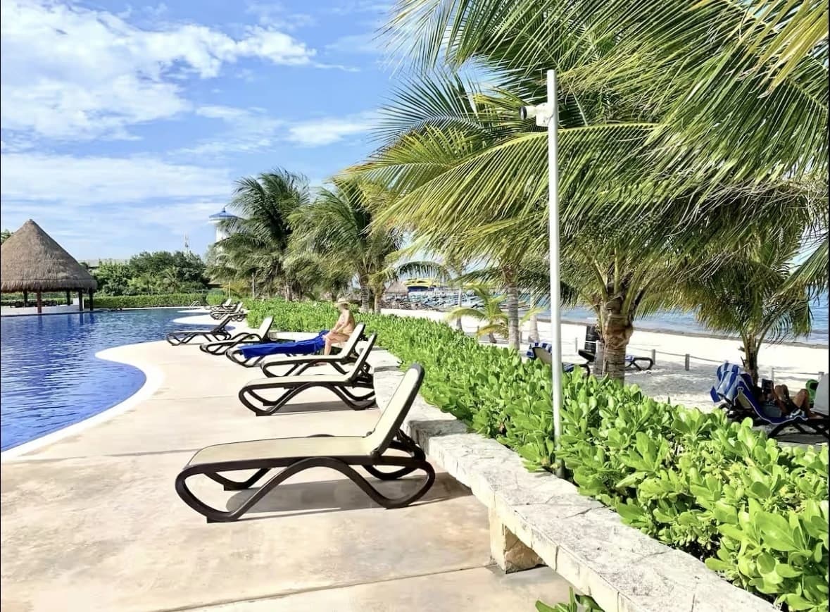 Amara 2 Bedroom Beachfront Condo - photo 23