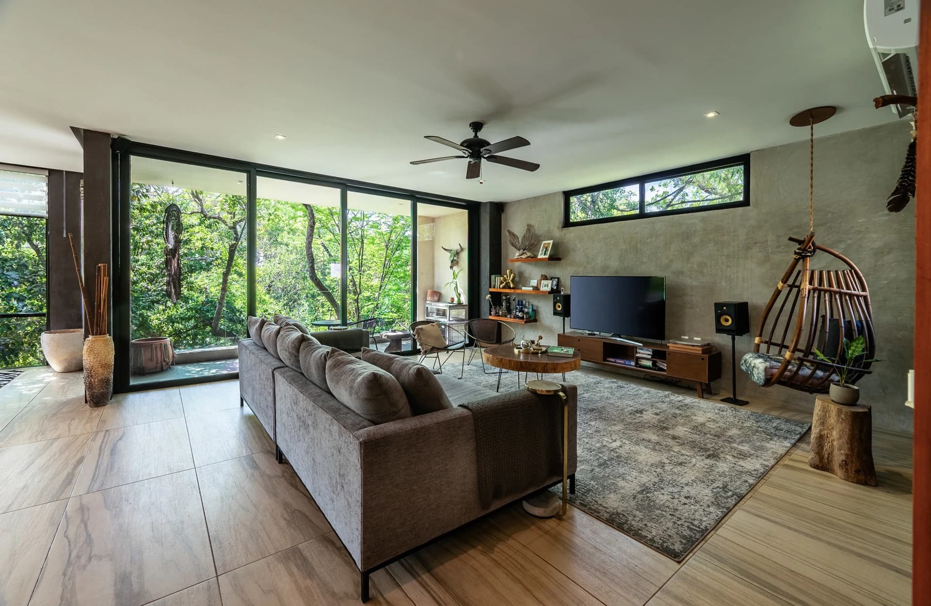 Multi-Unit: 3 Condos + Commercial Space - photo 3