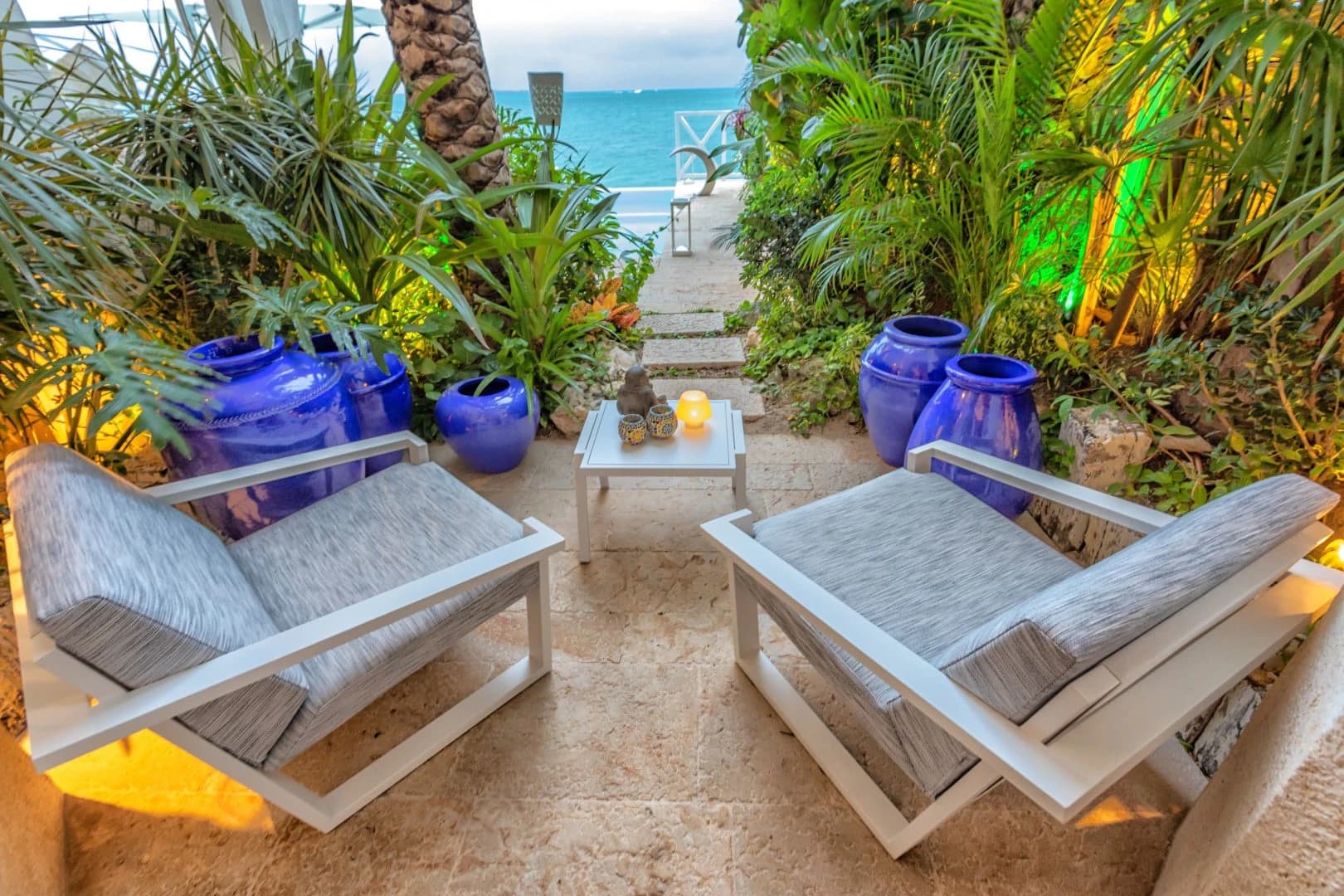 High-Performing Cancun Beachfront Turnkey Villa - photo 48