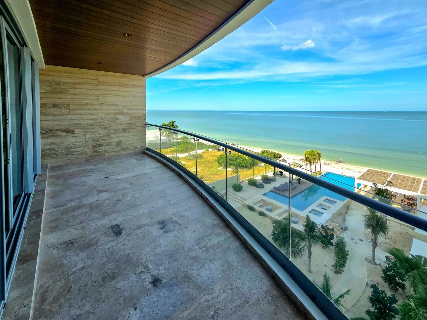 Catavento 3 Bedroom Beachfront Condo - photo 1
