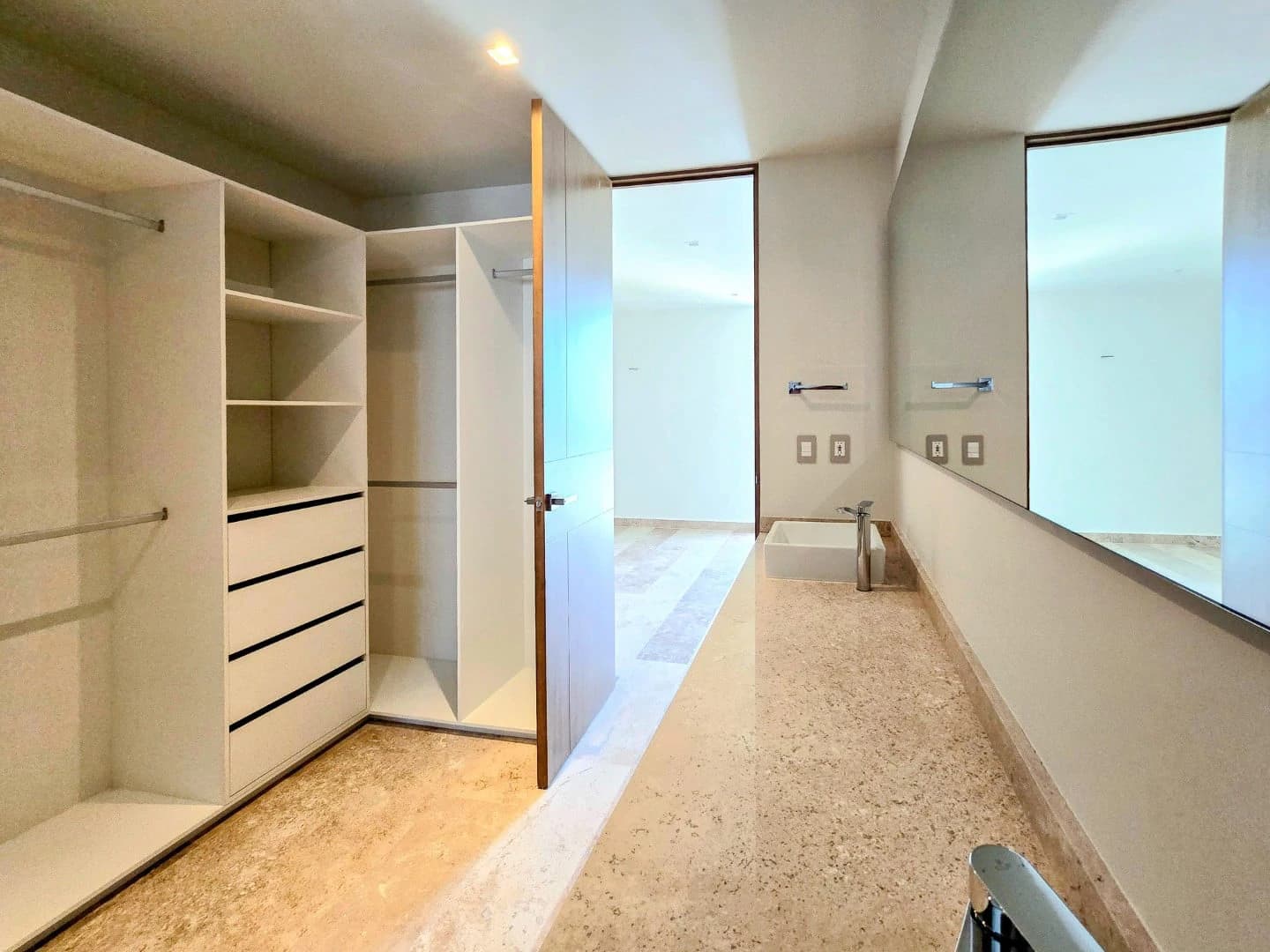 Catavento 3 Bedroom Beachfront Condo - photo 12