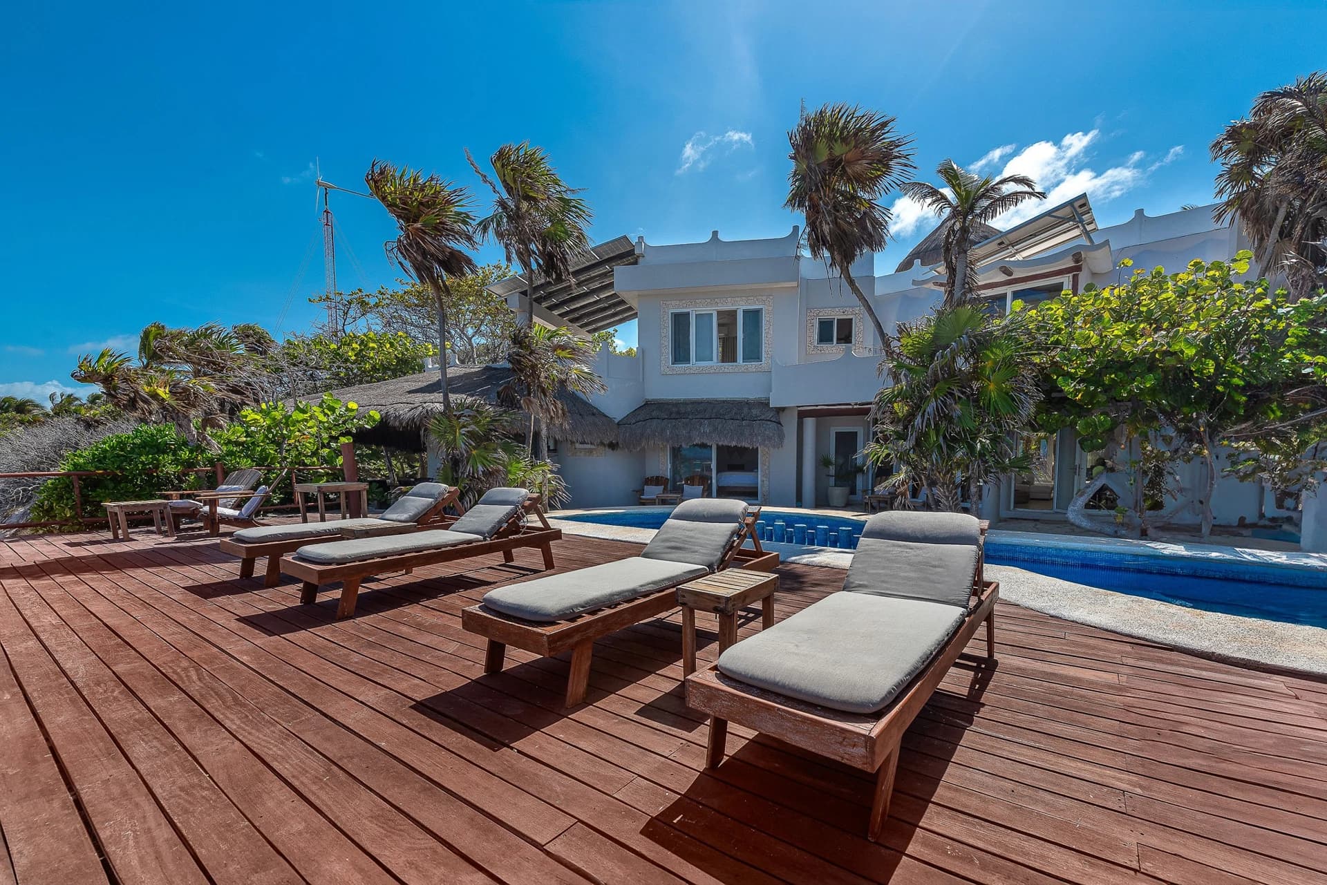 Casa Sofia 5 Bedroom Beachfront Villa - photo 8