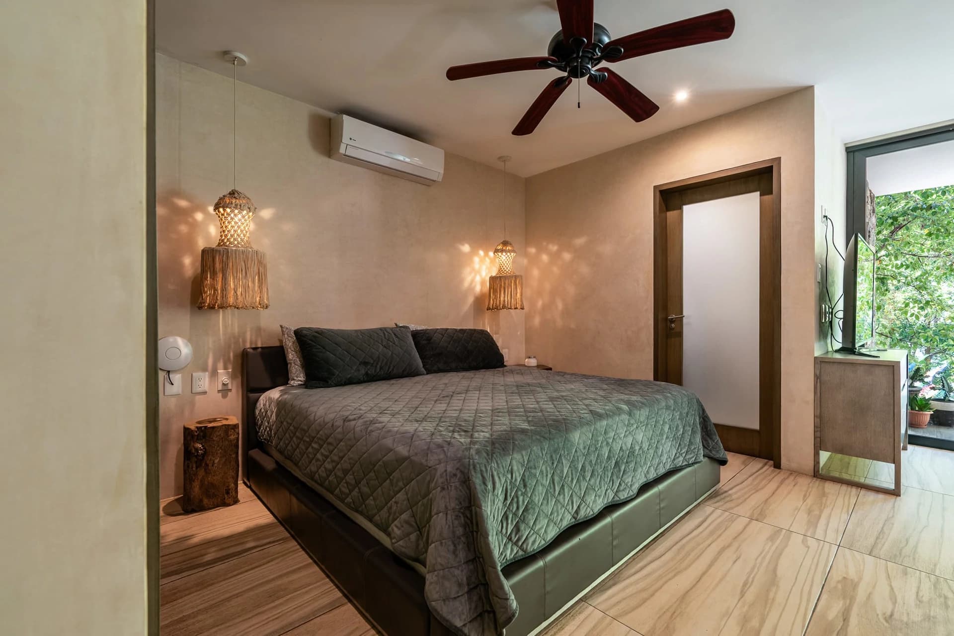 Multi-Unit: 3 Condos + Commercial Space - photo 44