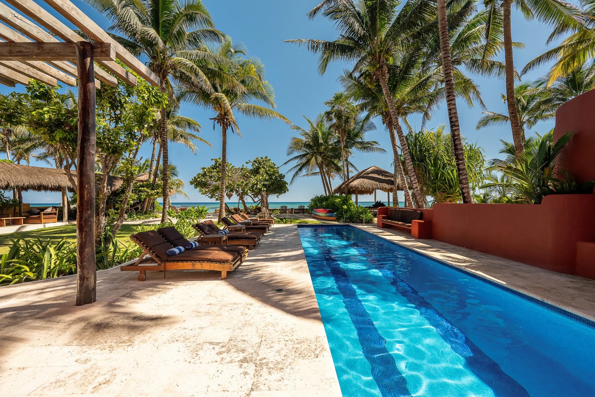 Jade Bay 8 – 8 Bedroom Beachfront Villa - photo 7