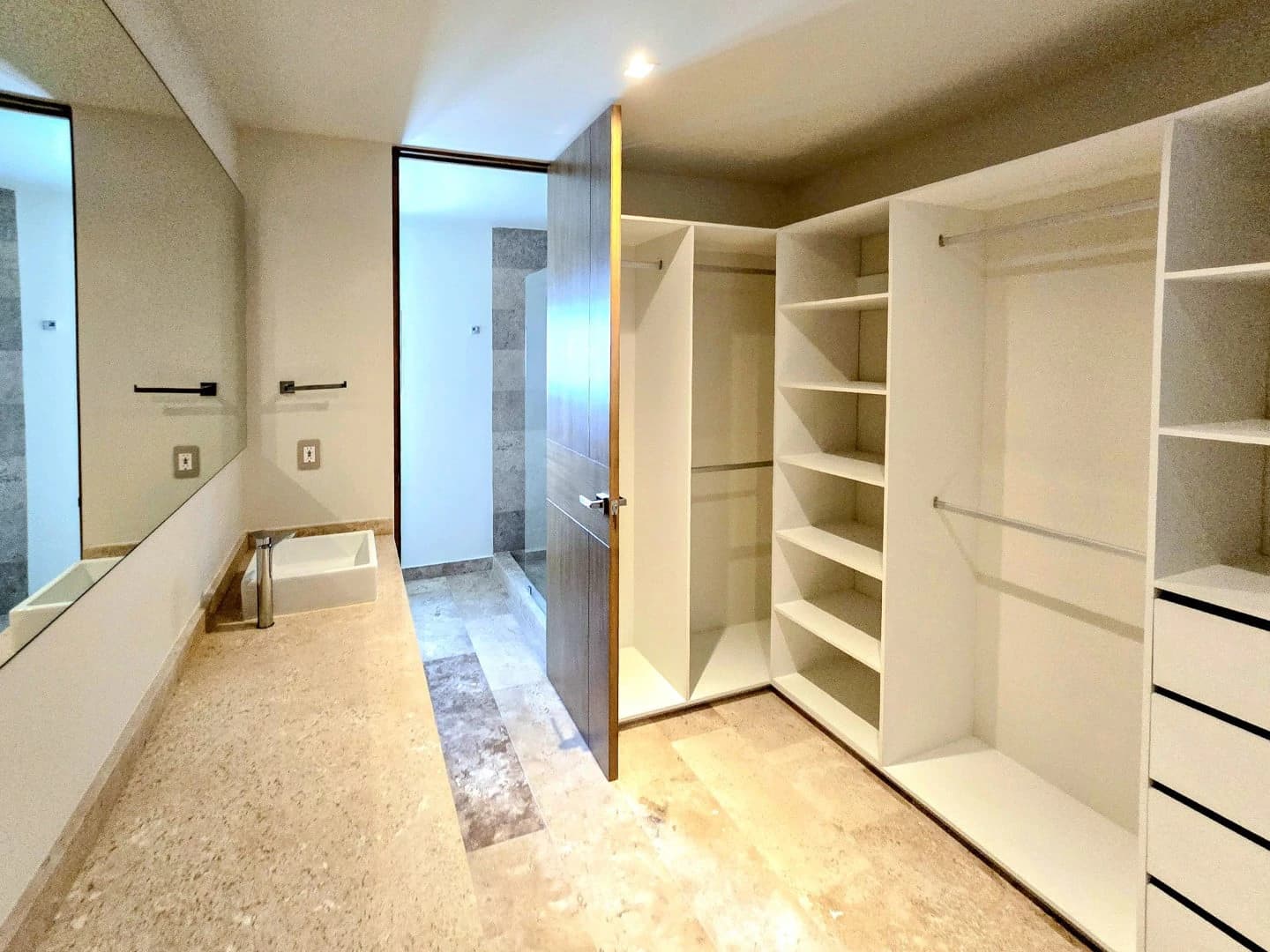 Catavento 3 Bedroom Beachfront Condo - photo 11