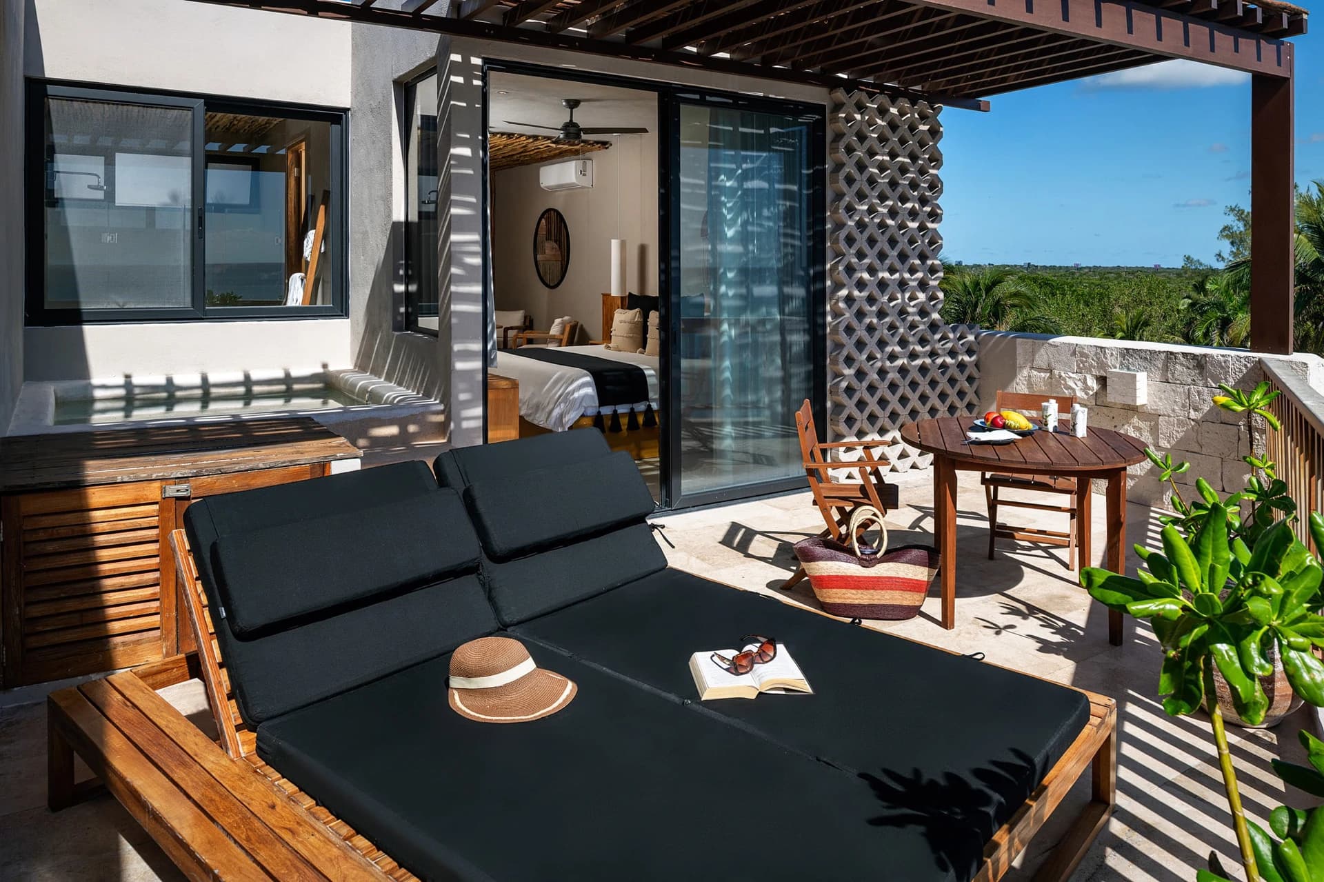 Tankah Bay 21 Room Beachfront Hotel - photo 13