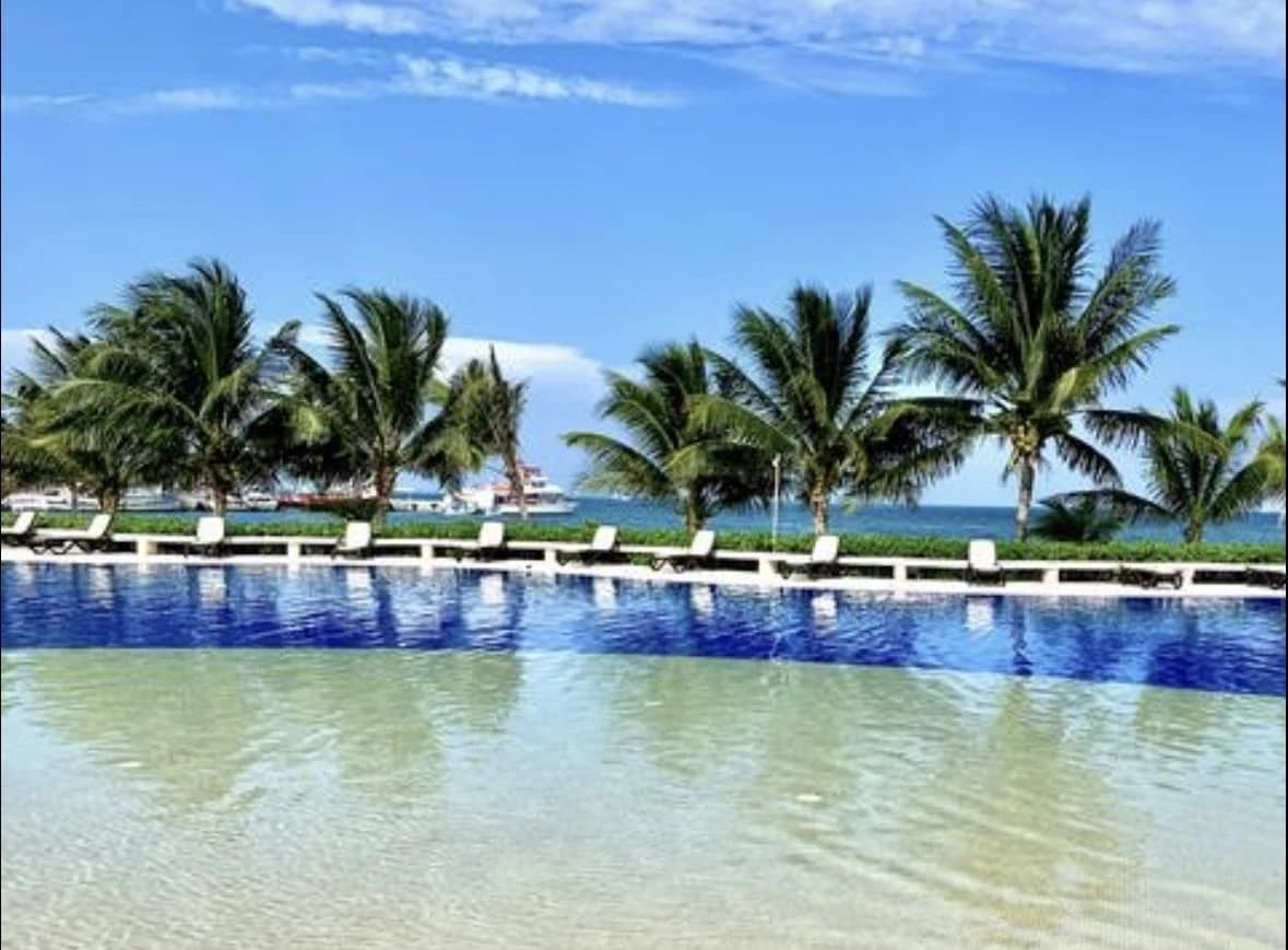 Amara 2 Bedroom Beachfront Condo - photo 21
