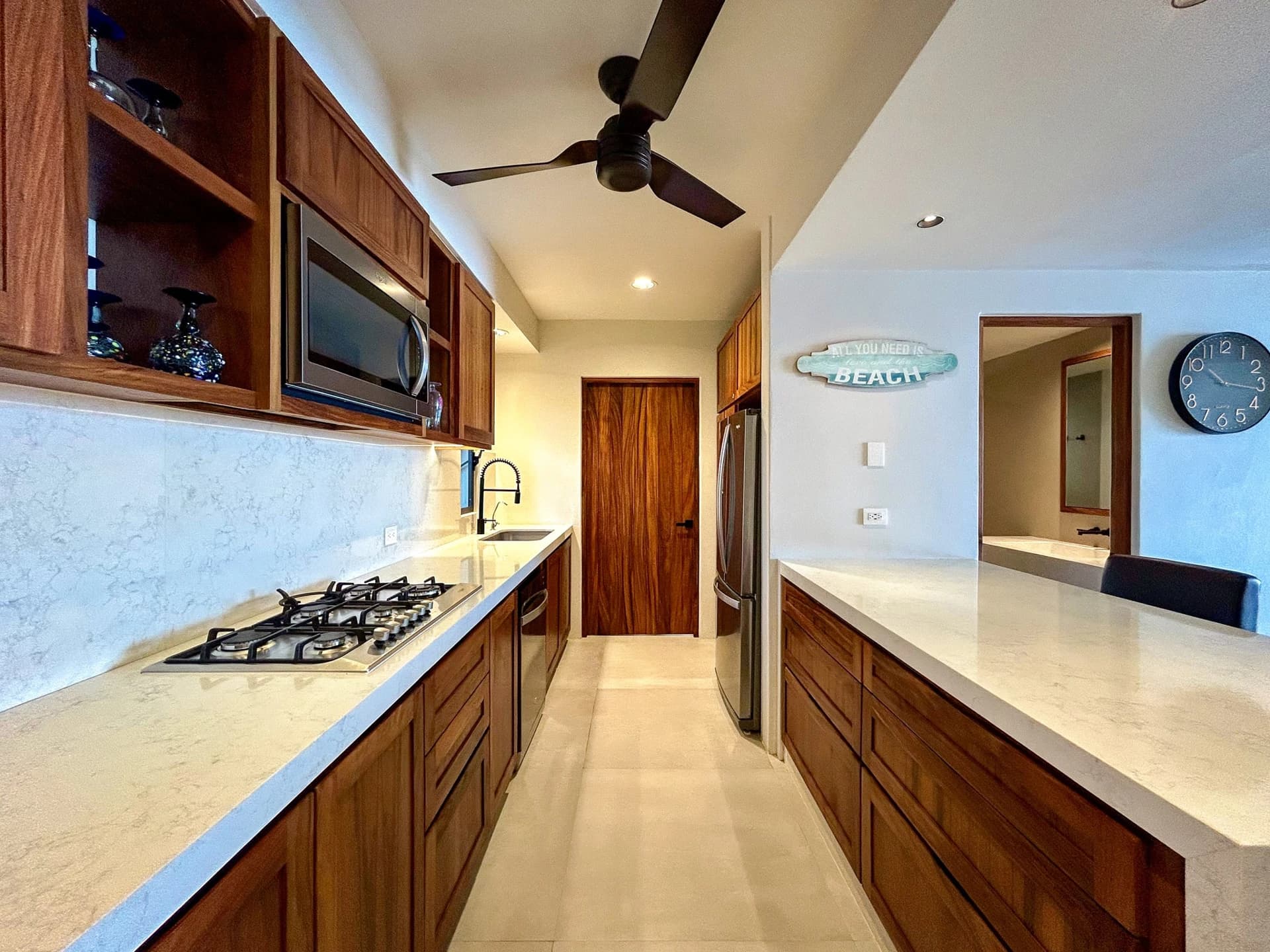 Amanecer 2 Bedroom Oceanview Penthouse - photo 15